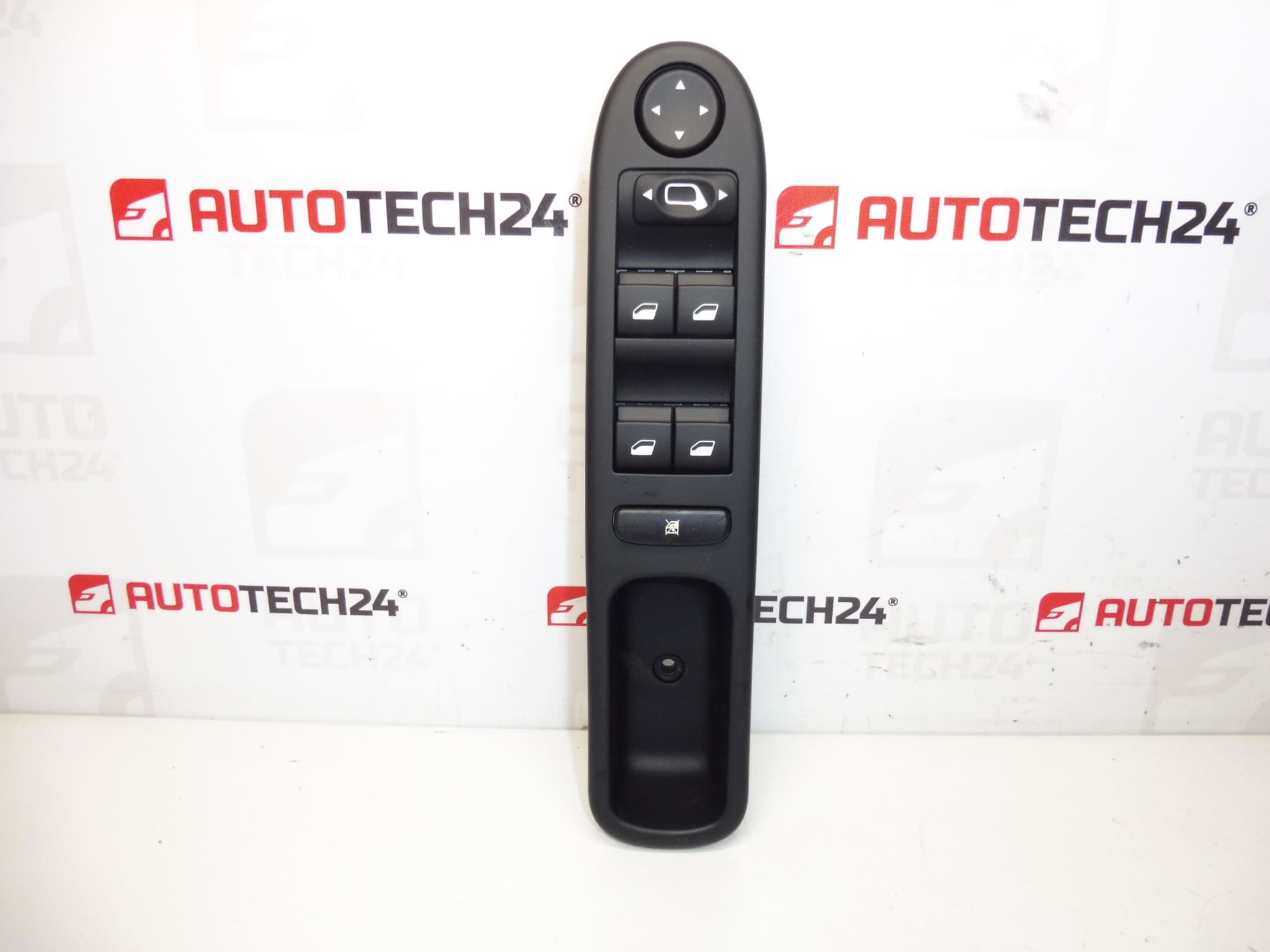 Ovladač oken Peugeot 307 96531124XT 6554KT zánovní