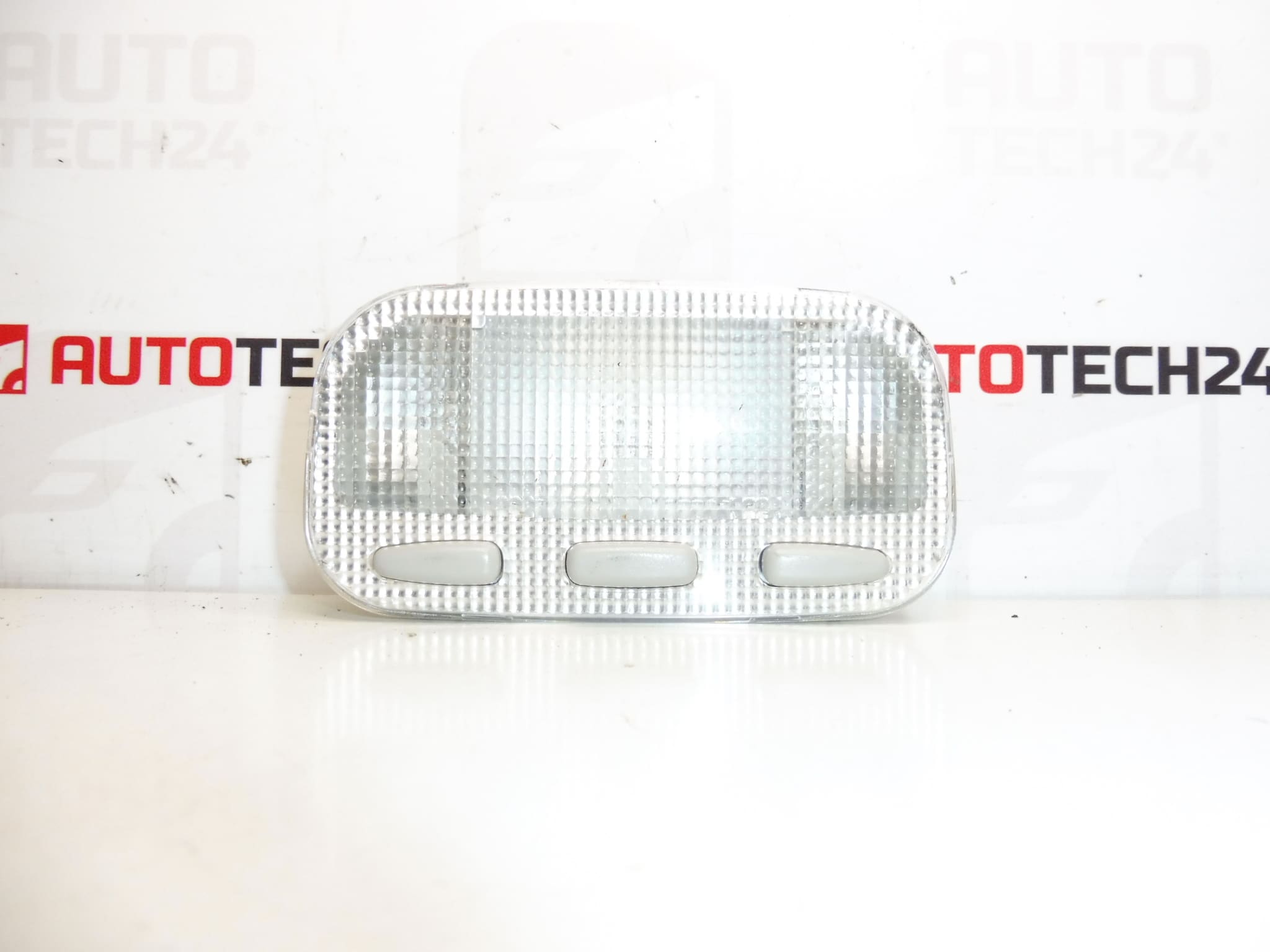 Vnitřní světlo osvětlení Citroën Peugeot 6362N2