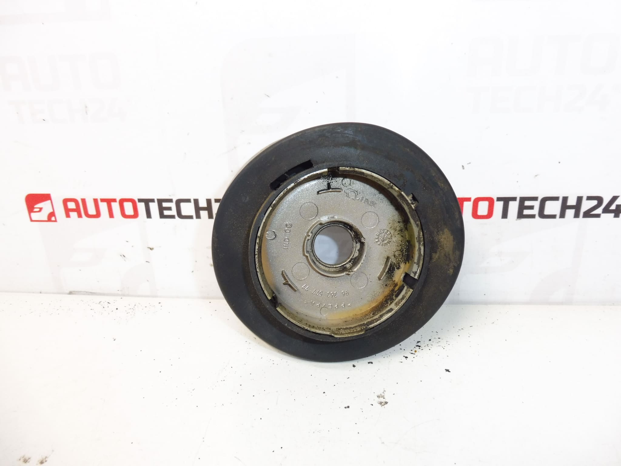 Víčko nádrže Citroën Berlingo Peugeot Partner 9636357777 KDDC - Obrázek 2