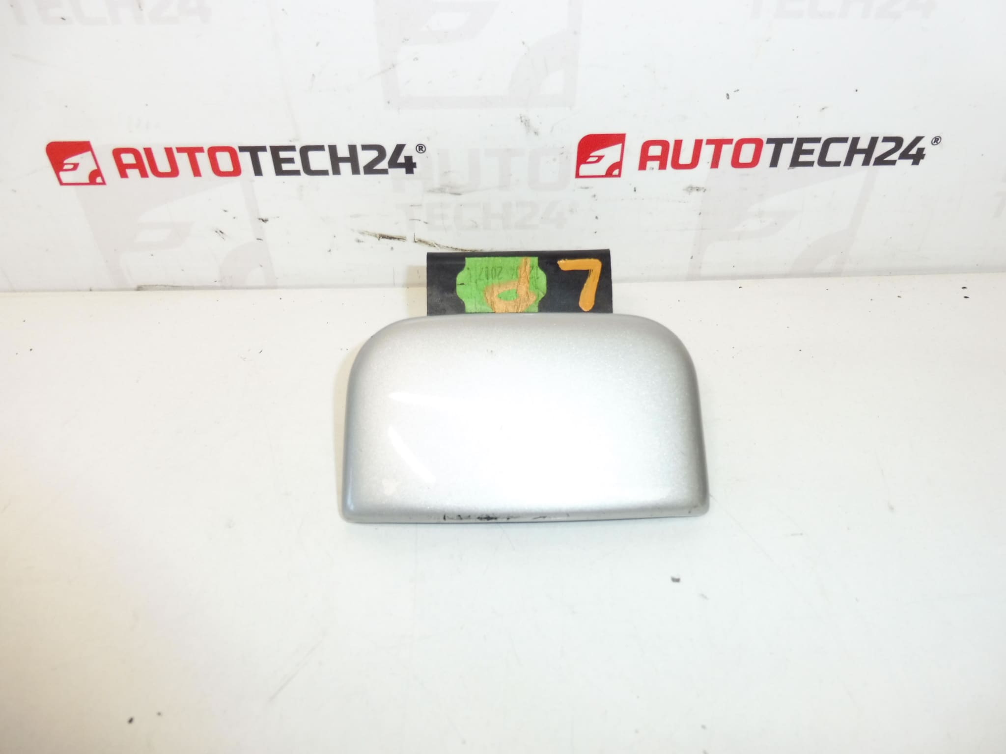 Klika levých dveří Citroën Berlingo EZRC 9101J4 9101H6