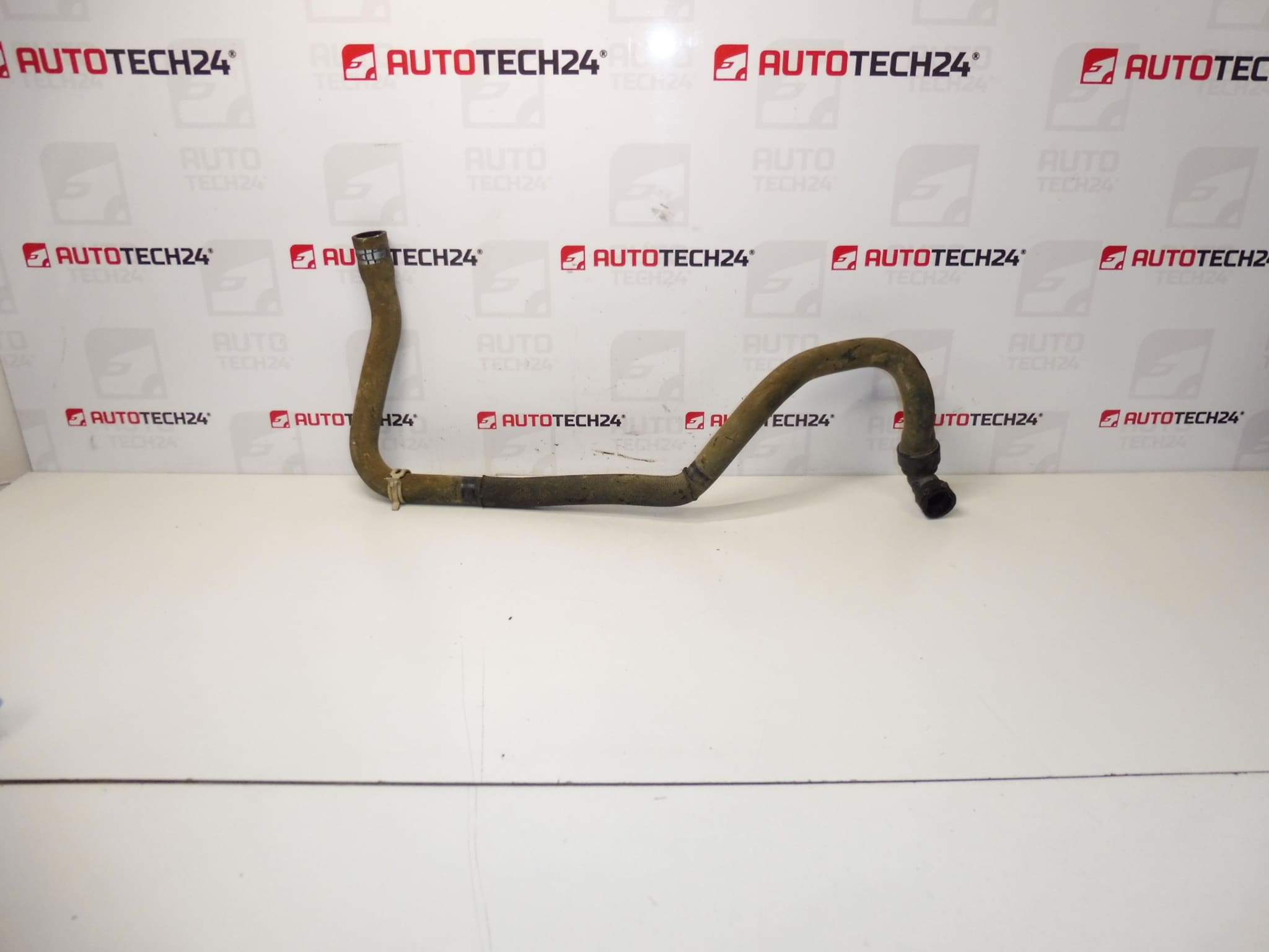 Vodní hadice Citroën Peugeot 2.2 HDI 646645