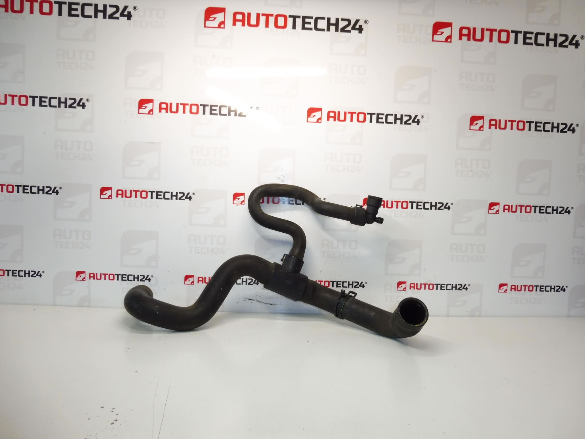 Vodní hadice Citroën Peugeot 2.0 HDI 1351HW