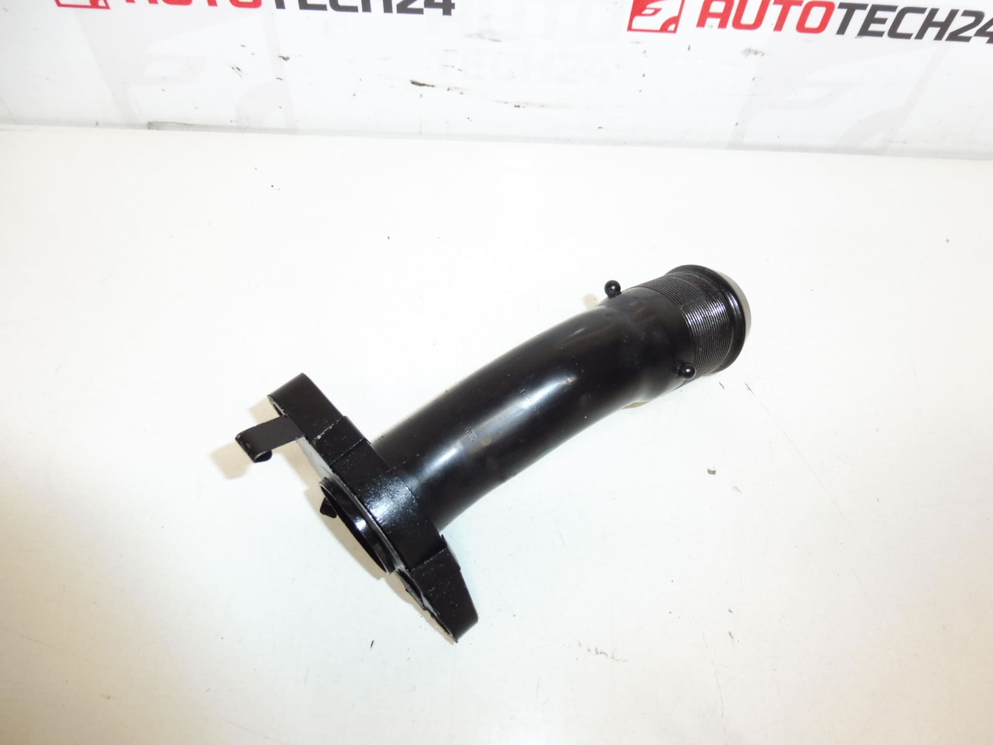 Přípojka vzduchu Citroën Peugeot 2.0 HDI 9644825080 0382CP - Obrázek 2