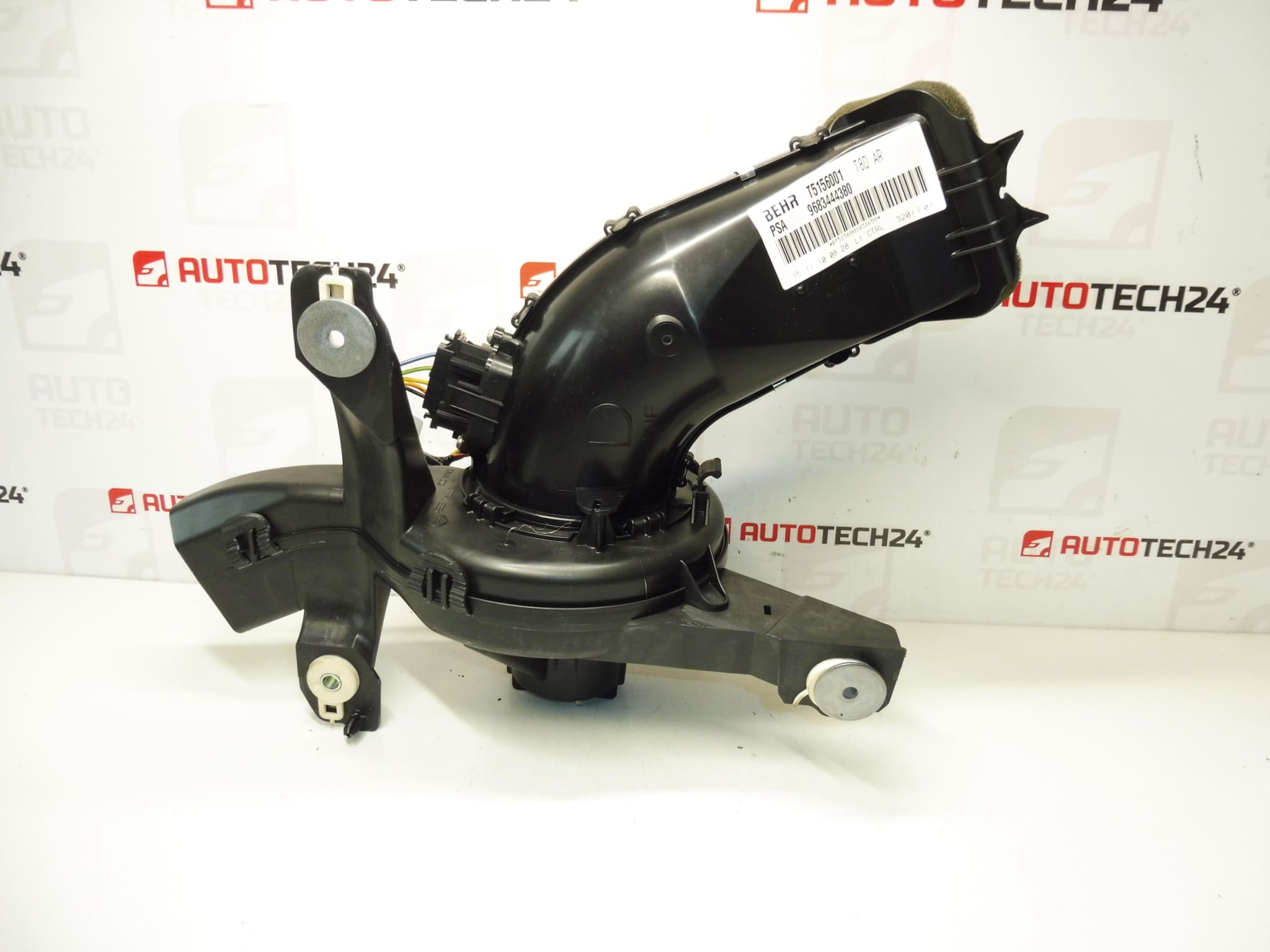 Ventilátor topení pravý pro Peugeot 3008 5008 9683444380 T5156001 6441CW - Obrázek 2