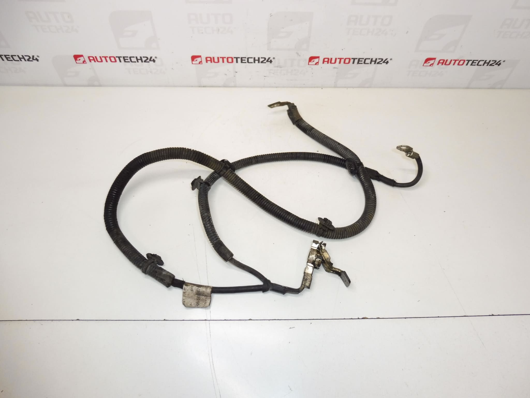 Plusový svazek motoru Citroën Peugeot 1.4HDI 9650047680 9640616480 5642CF