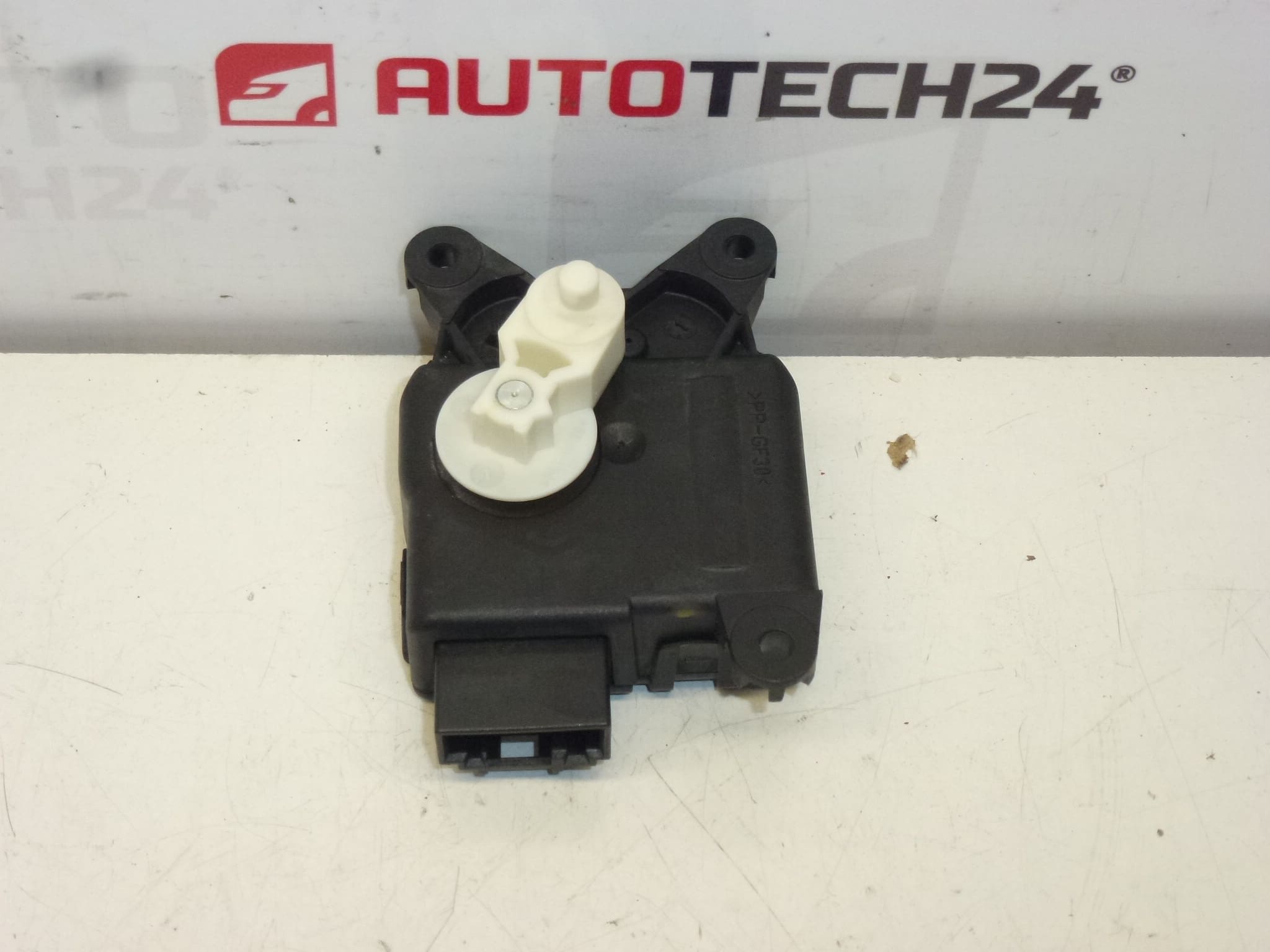 Servomotor topení Valeo HELLA Citroën Peugeot 664458E 6447NR - Obrázek 2