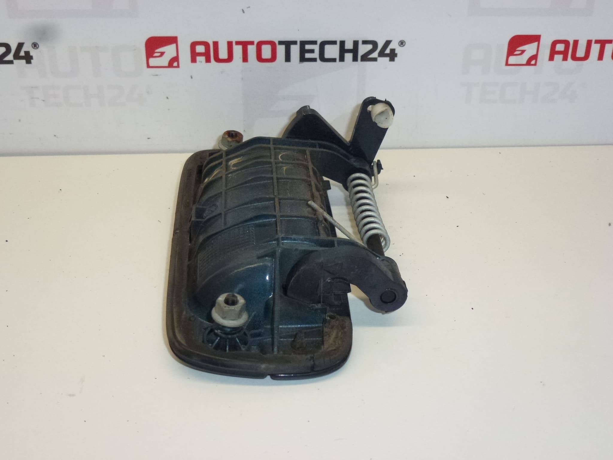 Klika pravých zadních dveří Peugeot 9101H5 9621859377 - Obrázek 2