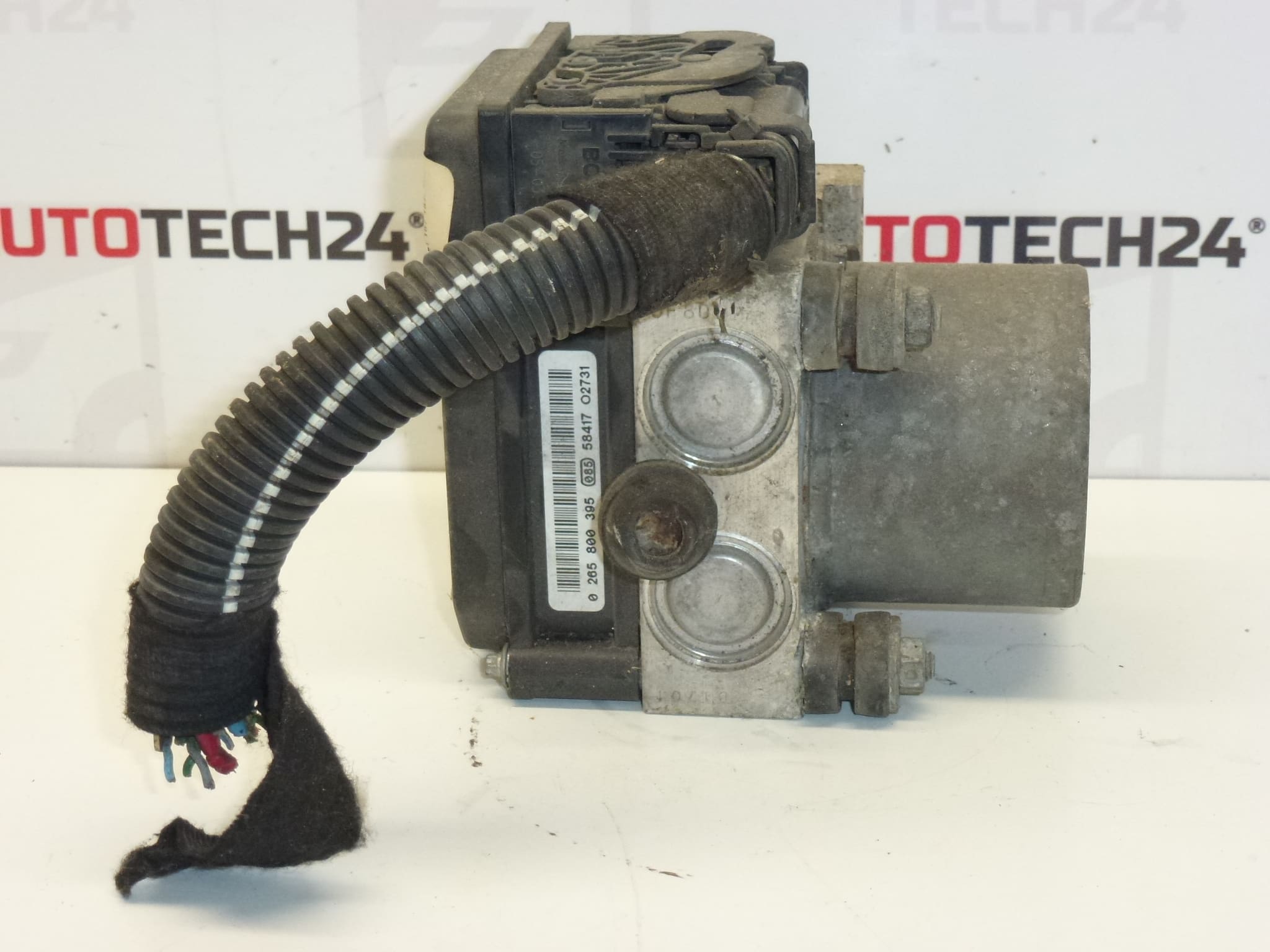 Čerpadlo ABS + kabeláž Citroën C4 Peugeot 307 9657352780 4541J1 - Obrázek 2