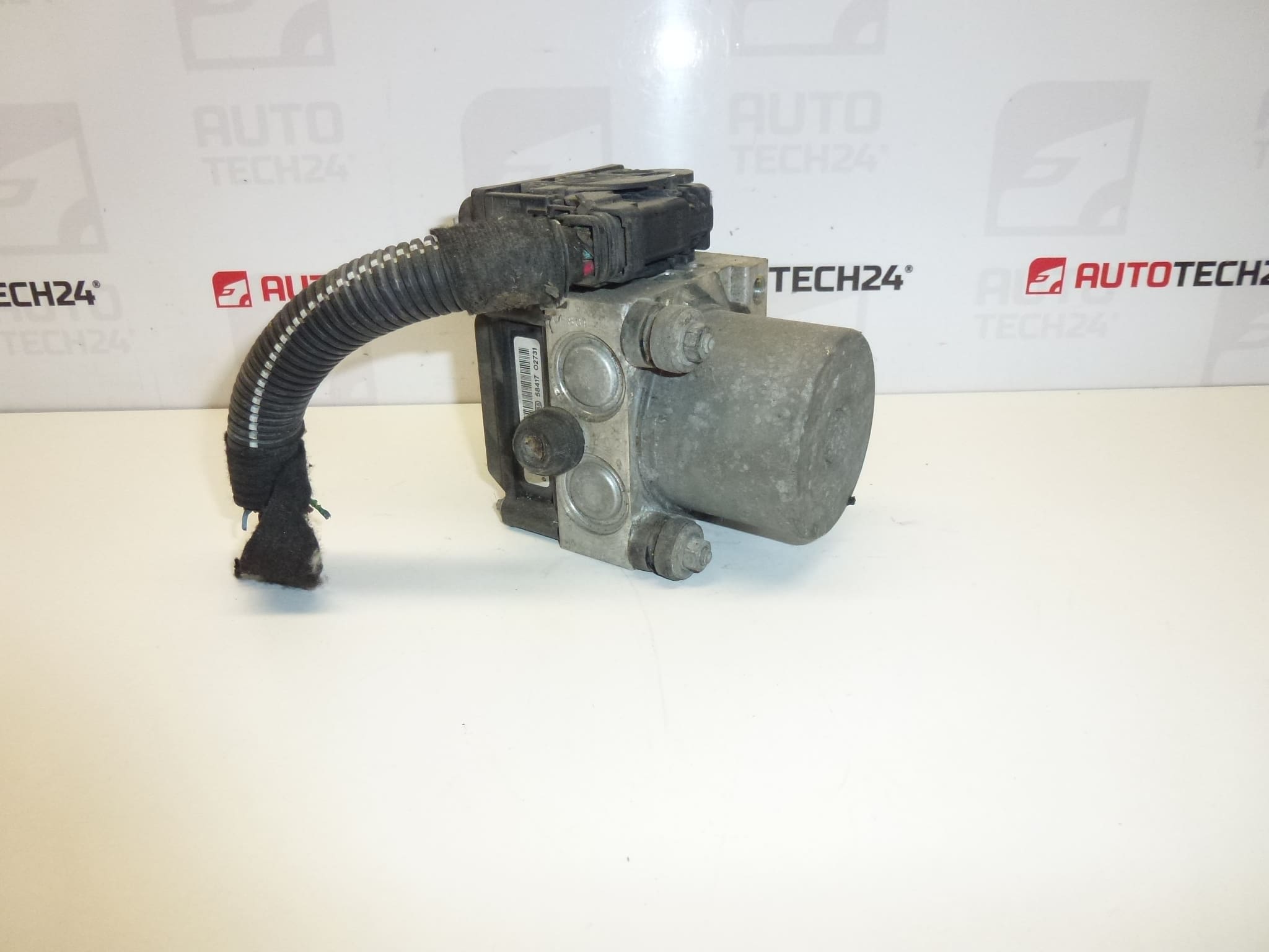 Čerpadlo ABS + kabeláž Citroën C4 Peugeot 307 9657352780 4541J1