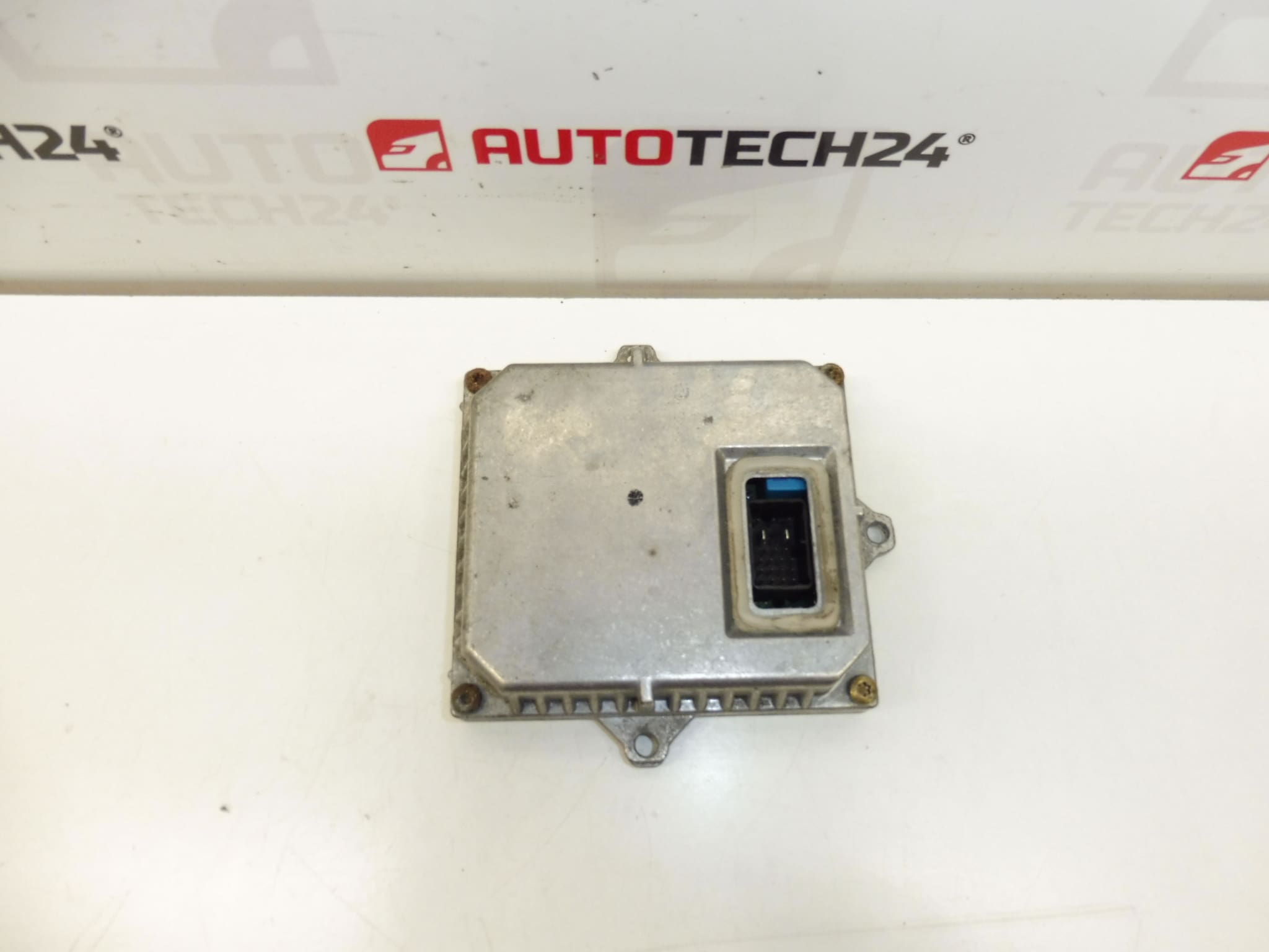 Řídící jednotka - předřadník xenonu 1307329095 6224F5