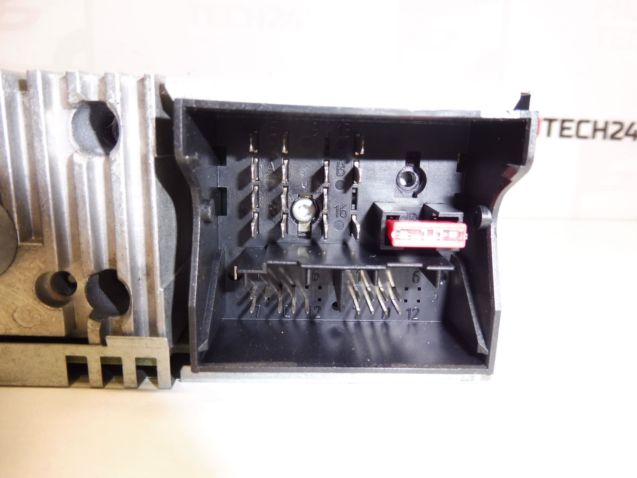 Autorádio CD Citroën Peugeot 9660646877 - Obrázek 2