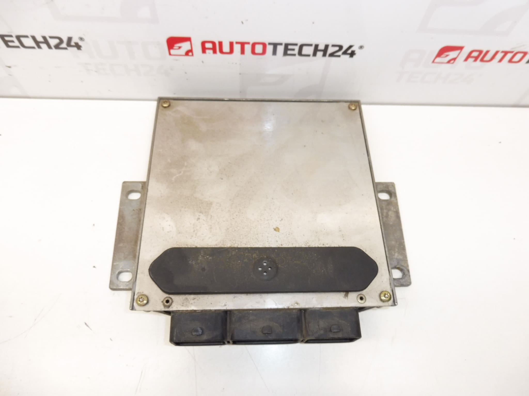 Řídící jednotka IAW 48P2.76 965989480 9652488080 1938Y9 - Obrázek 2