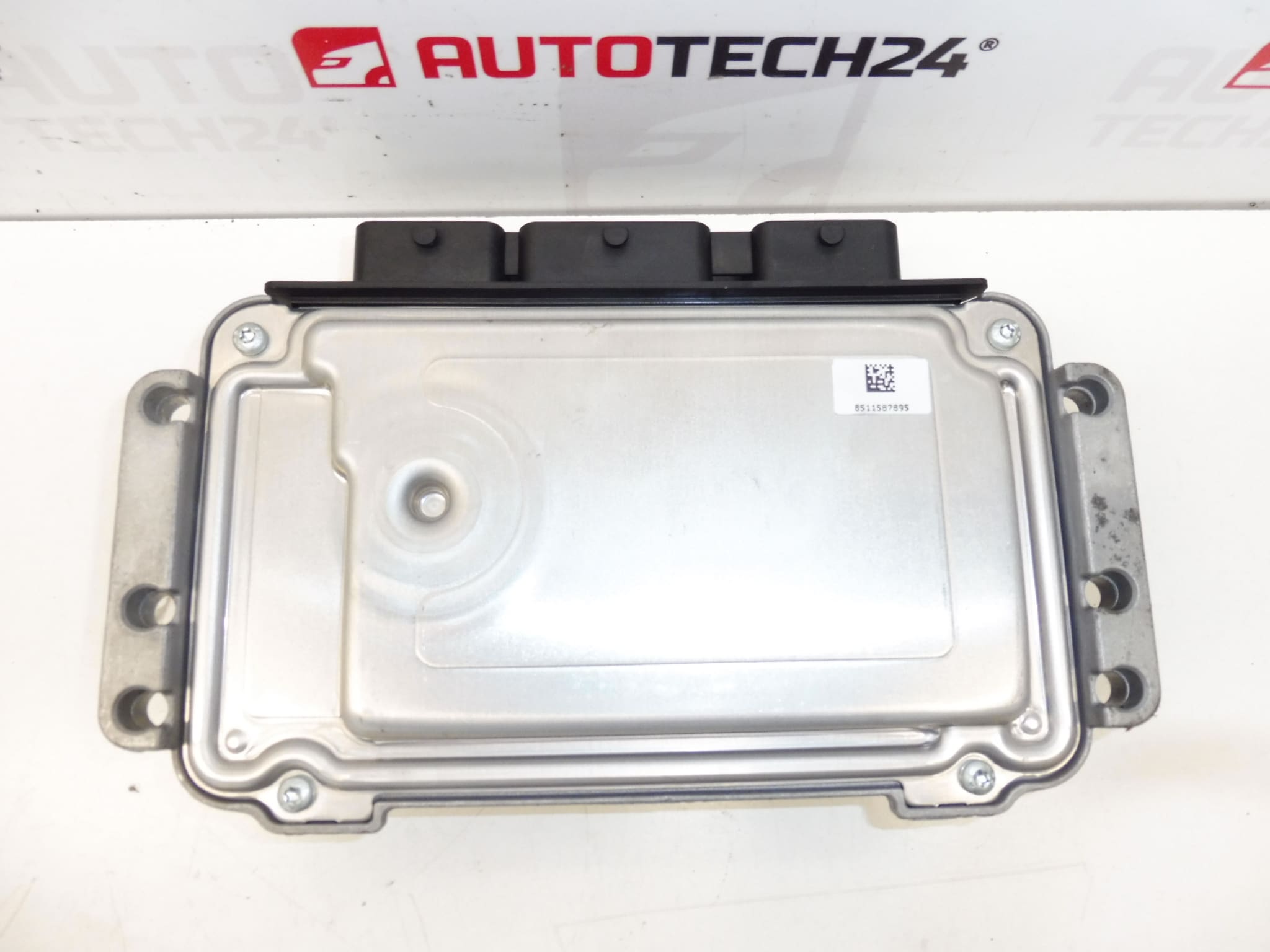 Řídící jednotka motoru ECU Bosch ME7.4.5 0261208899 9662307380 1940TX - Obrázek 2