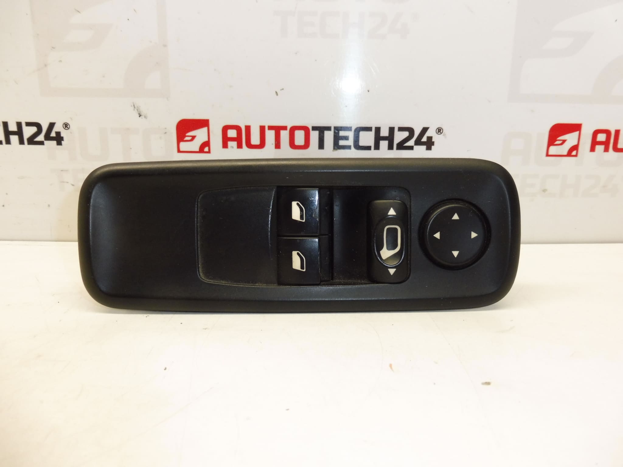 Ovladač Citroën C8 Peugeot 807 14996350XT 6554RV - Obrázek 2