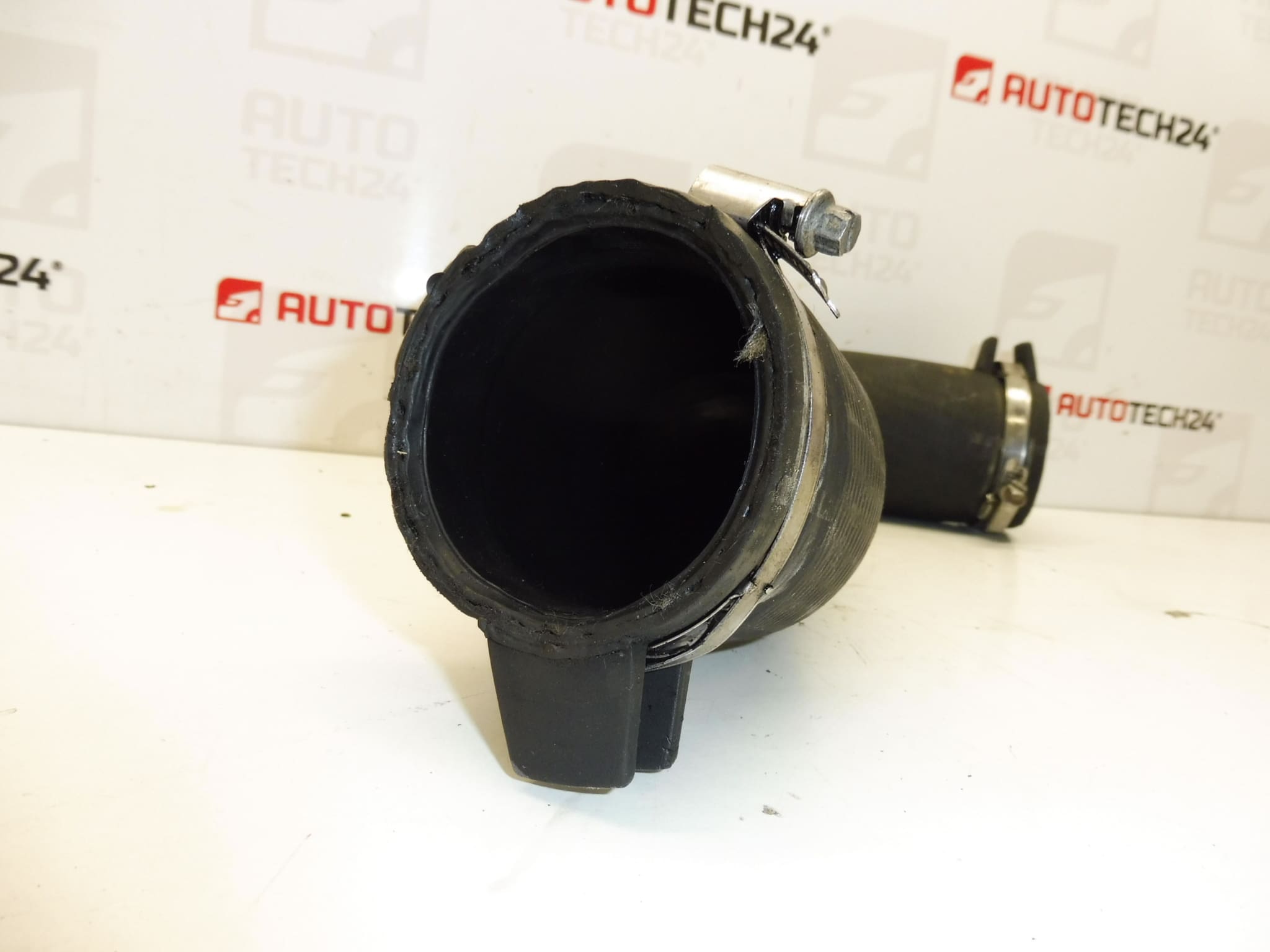 Připojení vzduchu intercooleru Citroën Peugeot 2.0 HDI 0382GZ - Obrázek 2