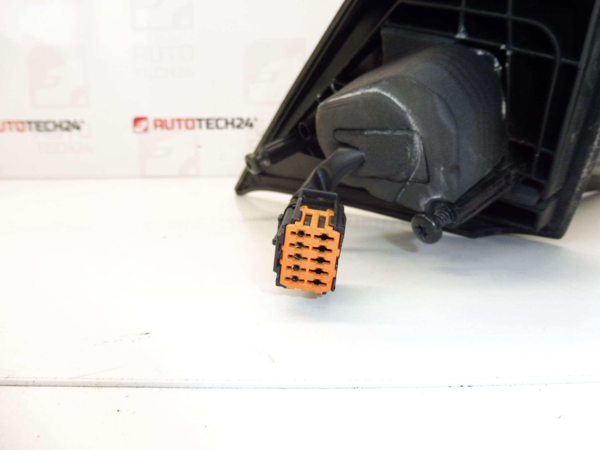 Levé zrcátko Citroën Xsara KPUC 8148GJ - Obrázek 2