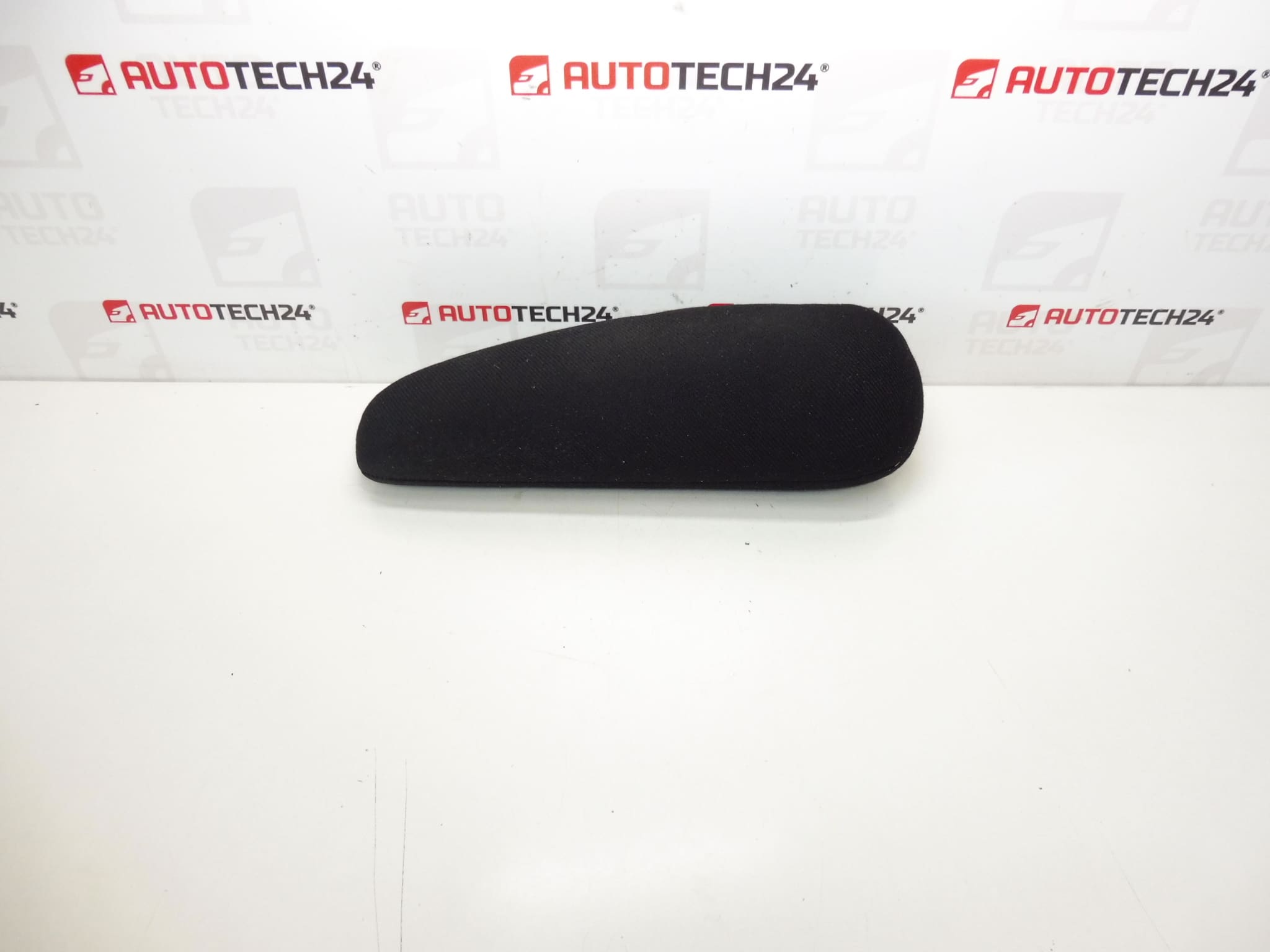 Levá loketní opěrka Citroën Peugeot 883003