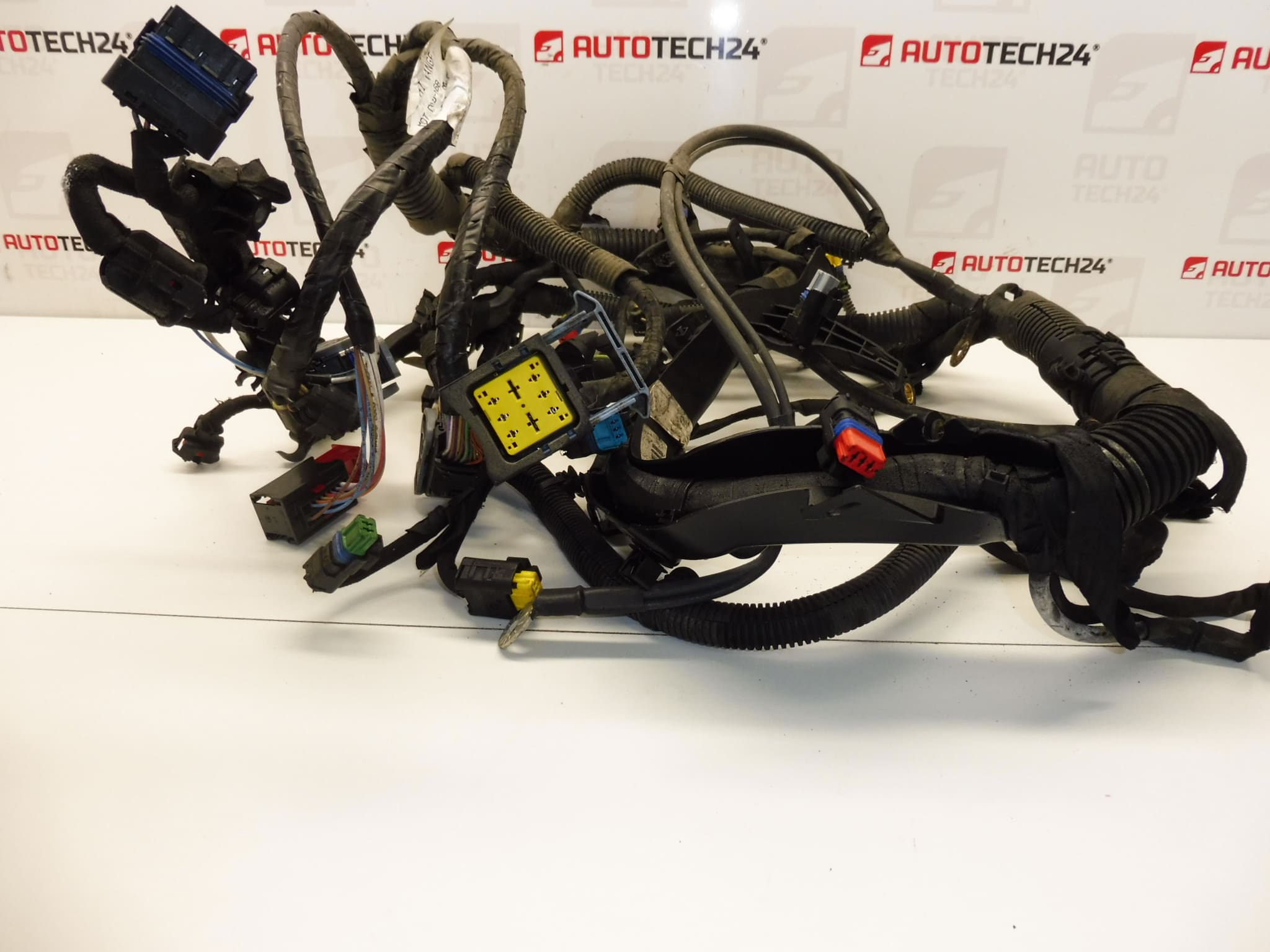 Svazek Citroën Peugeot 1.6 HDI 9664716080 6569PQ - Obrázek 2