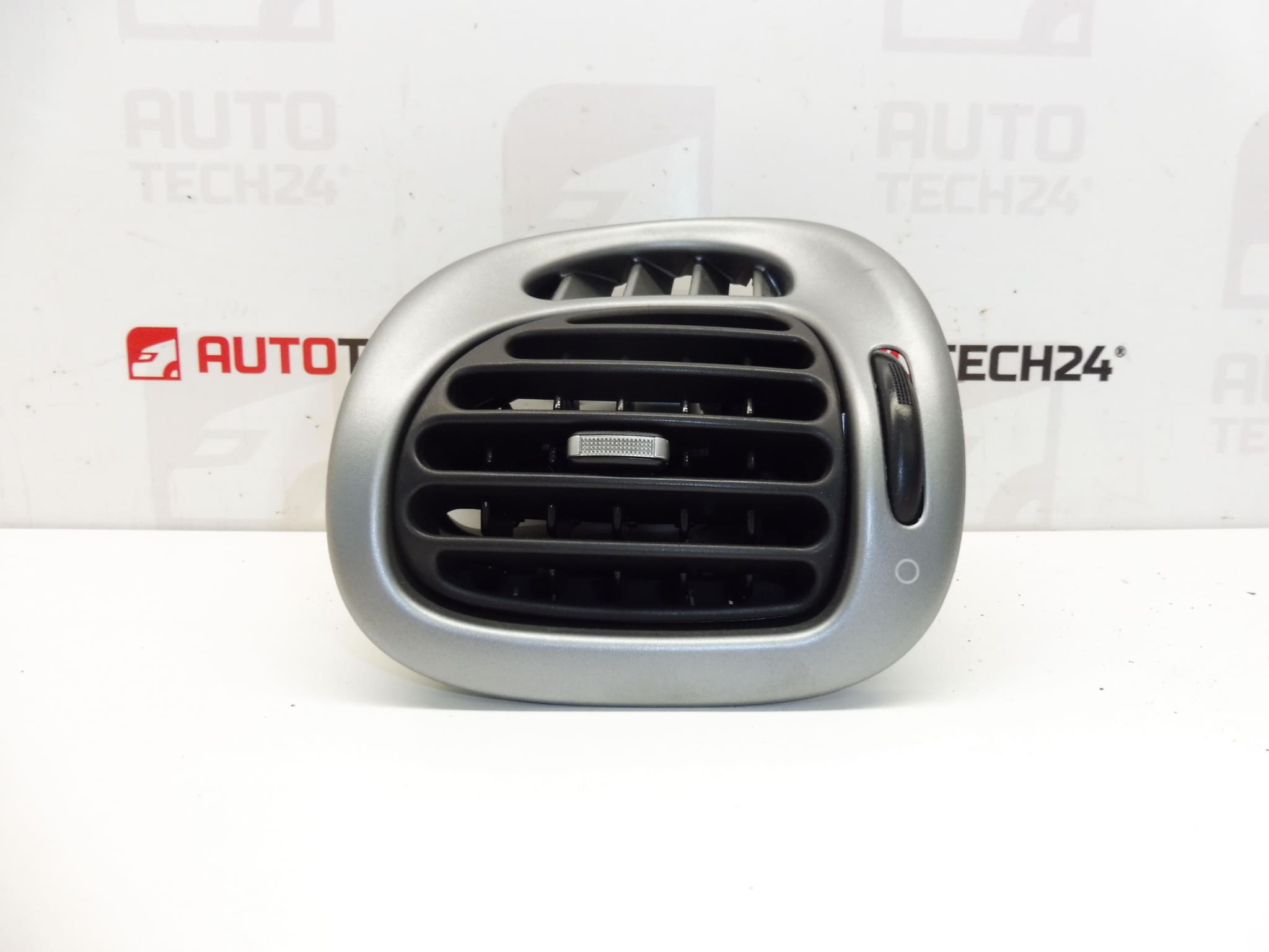 Větrací výstup HTG Citroën Xsara Picasso 9631280177 8264AT