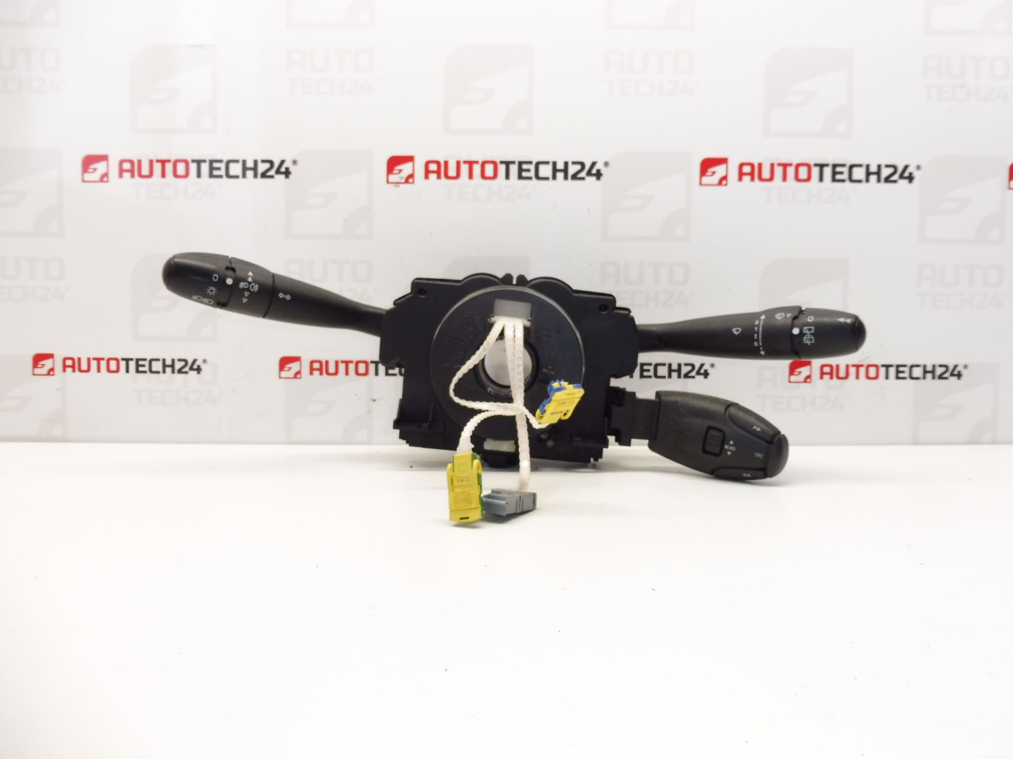 Ovladače páčky Citroën Peugeot 96574711XT 6242G1