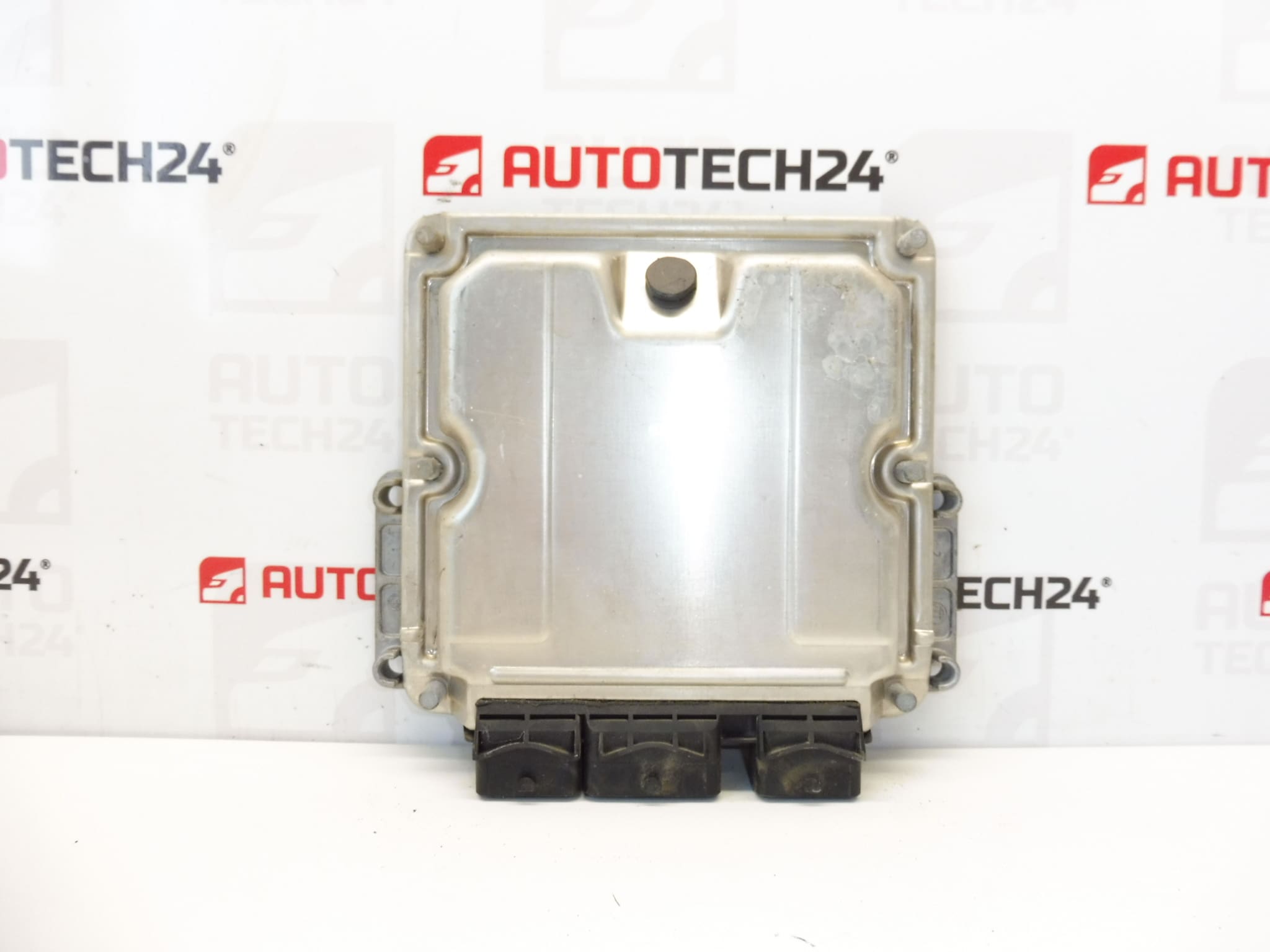 Řídící jednotka ECU Bosch EDC15C2 2.2 HDI 0281011516 9652184280 1940E6 - Obrázek 2