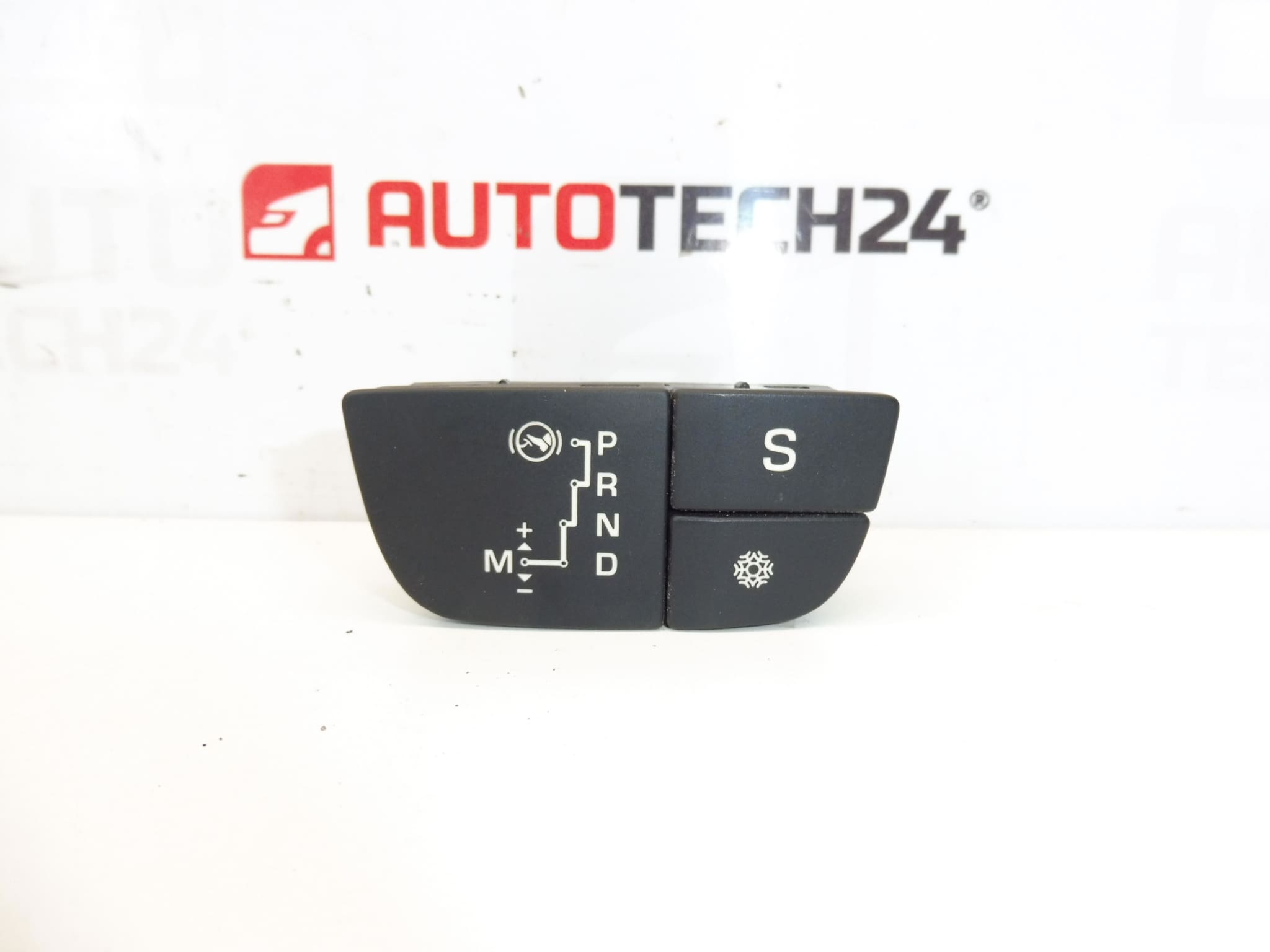 Klávesnice ovládání automatické převodovky Citroën C5 X7 96617667ZD 246330