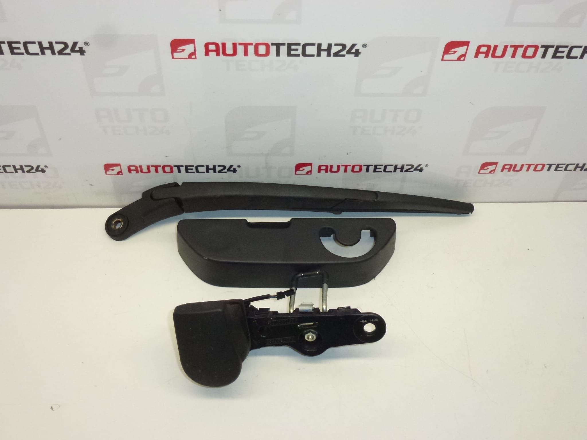 Mechanizmus zadního stěrače Peugeot 407 SW 9651000780 6405Z1