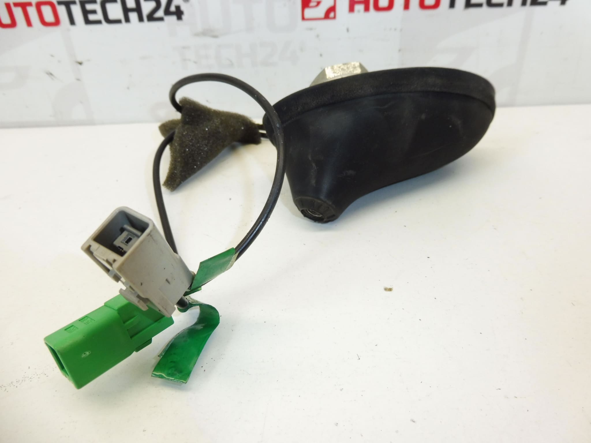 Anténa Citroën C5 X7 9665130380 6561RG - Obrázek 2