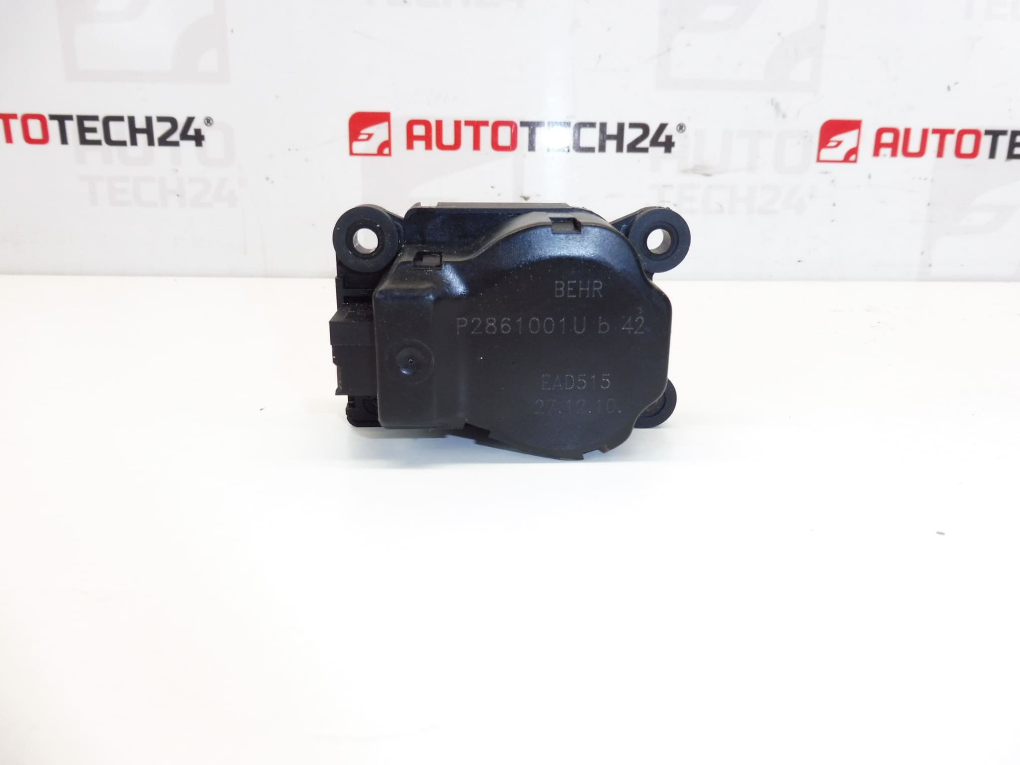 Servomotůrek topení BEHR Citroën Peugeot EAD515 P2861001U b 42 647947