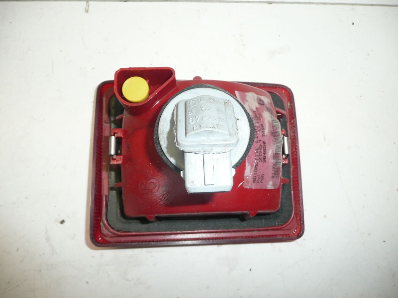 Levá zadní mlhovka Peugeot 407 SW 9646507480 6350T4 - Obrázek 2