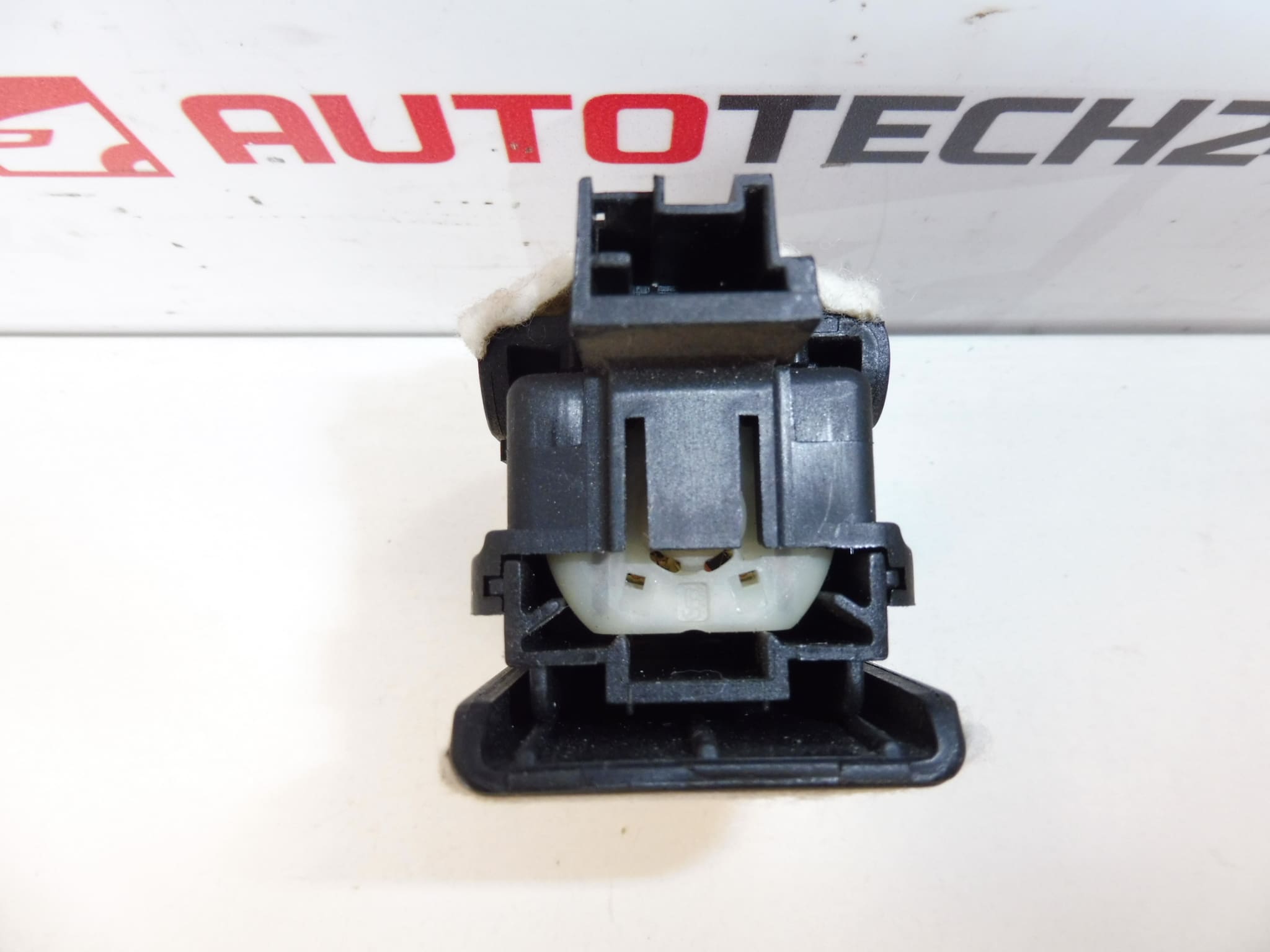 Vrnění sedáku AFIL Citroën Peugeot 8906CJ - Obrázek 2