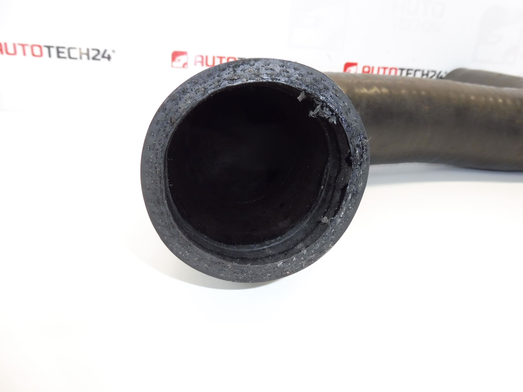 Připojení vzduchu intercooler Citroën Peugeot 2.2 HDI 0382HG - Obrázek 2