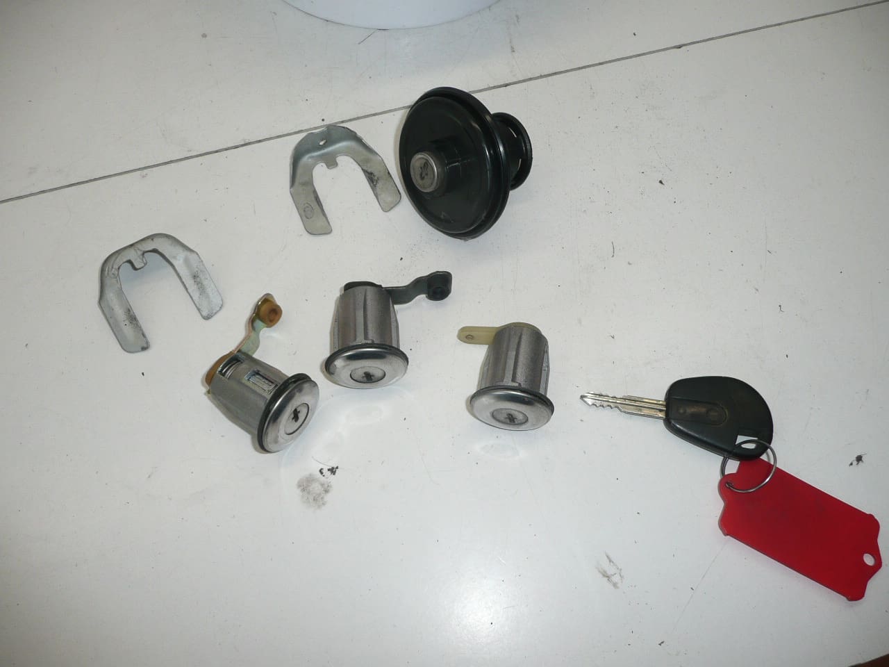 Sada klíčů a zámků Citroën Berlingo II - Obrázek 2