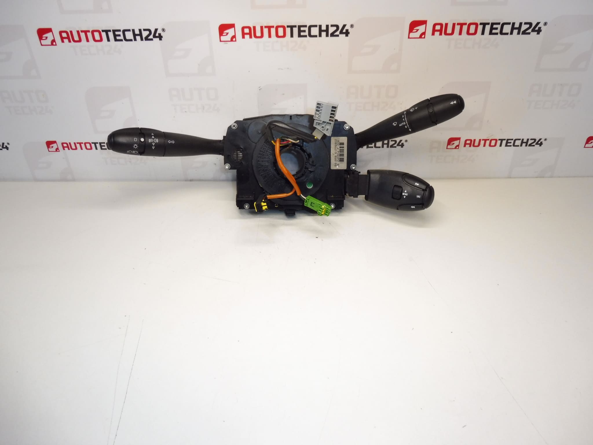 Ovladače pod volantem Citroën Peugeot 96473051XT 6242T0