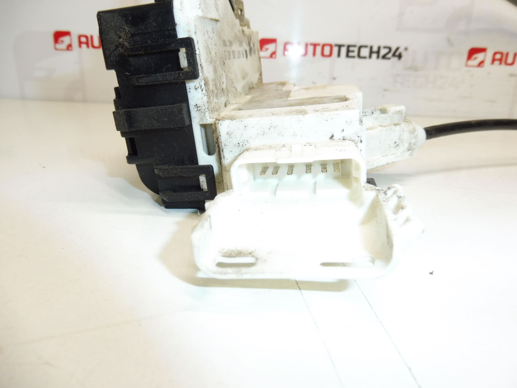 Zámek Dveří Spolujezdce Peugeot 1007 9646010280 9660701080 9681333880 9136AP - Obrázek 2