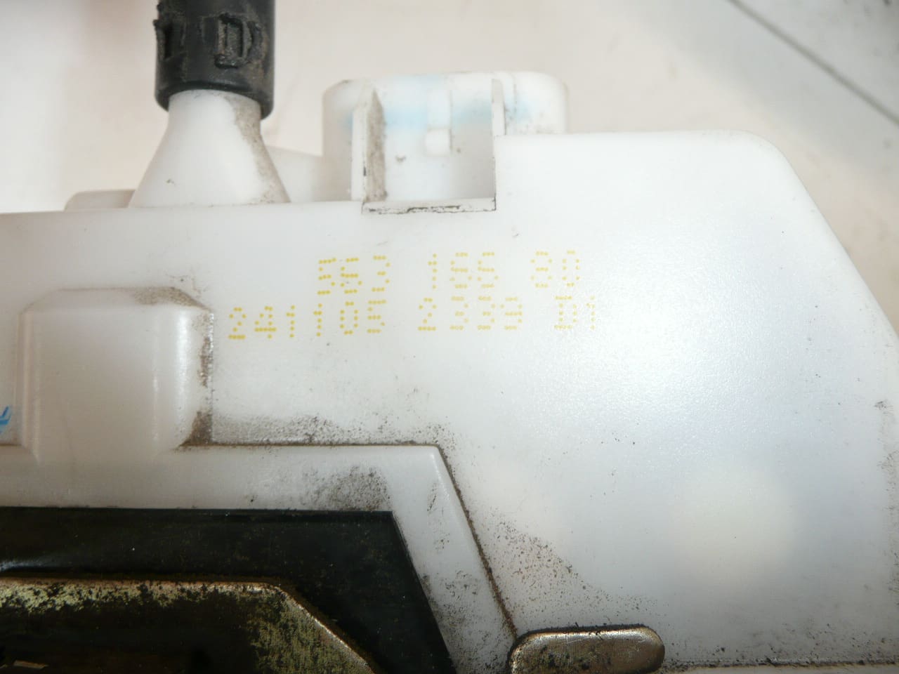 Zámek pravých zadních dveří Citroën C3 56316680 - Obrázek 2