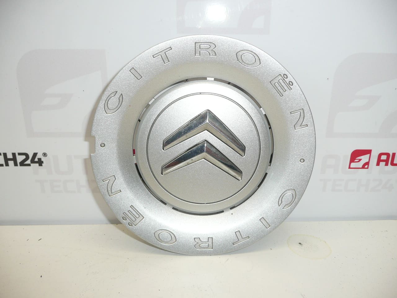 Krytka elektronu 15" 16" 17" 4 šrouby 9650263980 542121