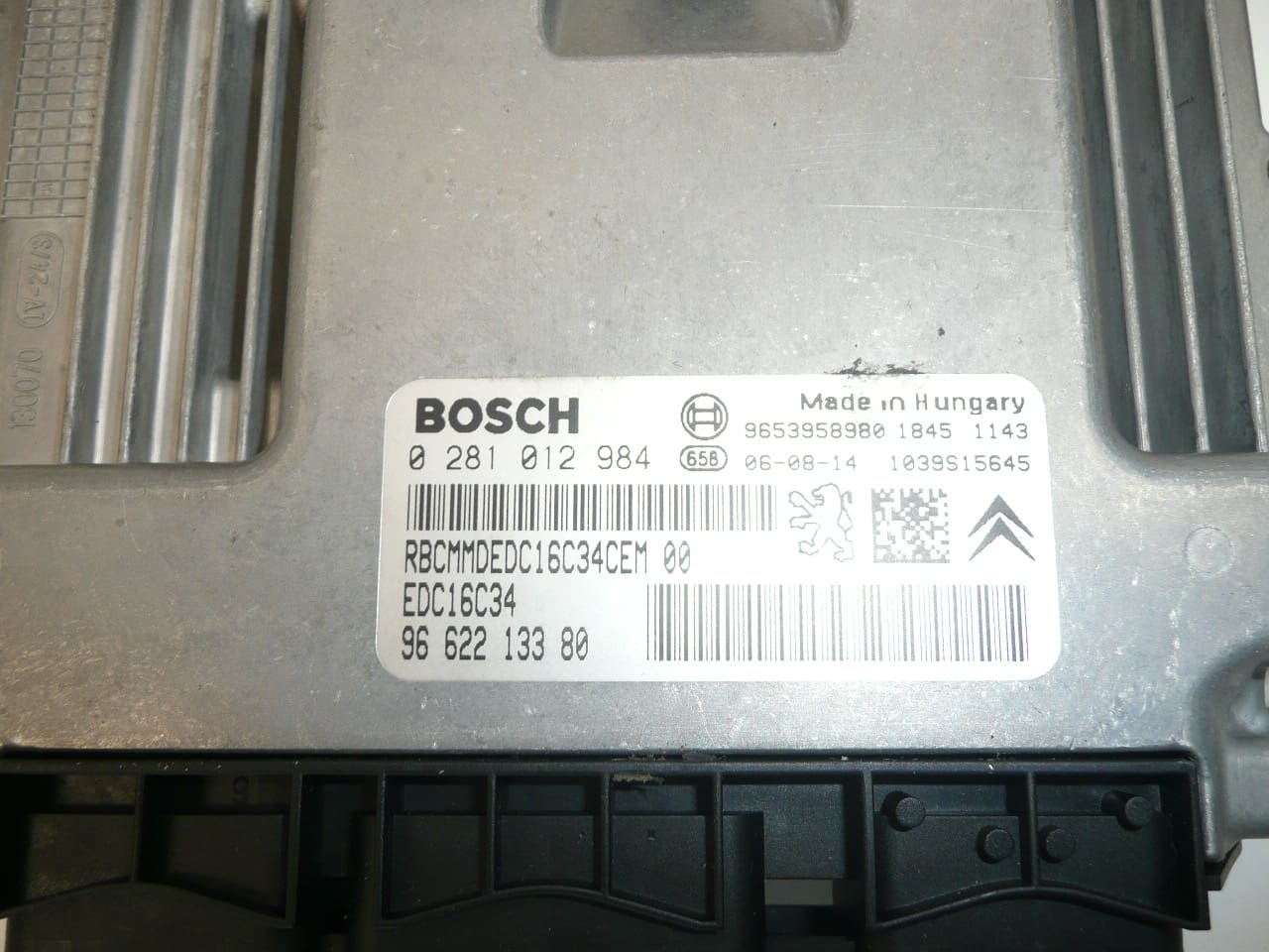 Řídicí jednotka ECU Bosch EDC16C34 Citroën Peugeot 0281012984 9662213380 - Obrázek 2