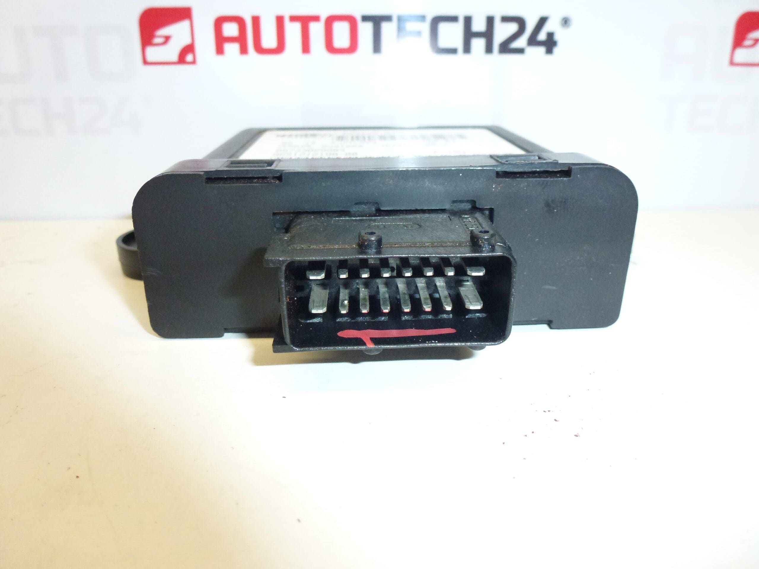 Řídící jednotka ECU FAP EAS200.01 Citroën Peugeot 9651212180 1525CZ - Obrázek 2
