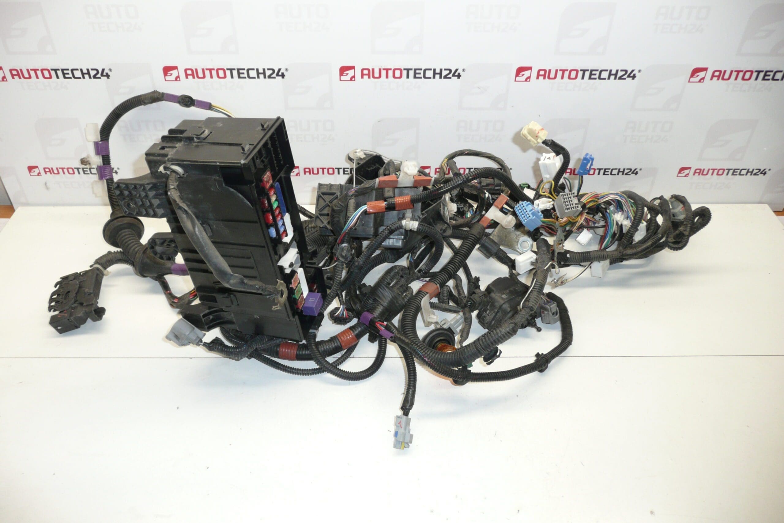 Svazek Citroën Peugeot 1.0 KR 821110H051 6595G8 - Obrázek 2