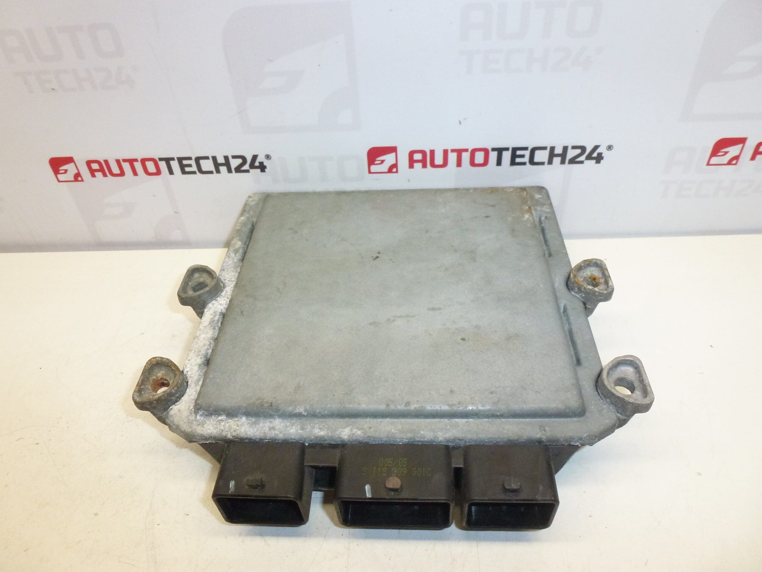 Řídící jednotka Siemens SID 801A 5WS40146F-T 1939Z7 - Obrázek 2