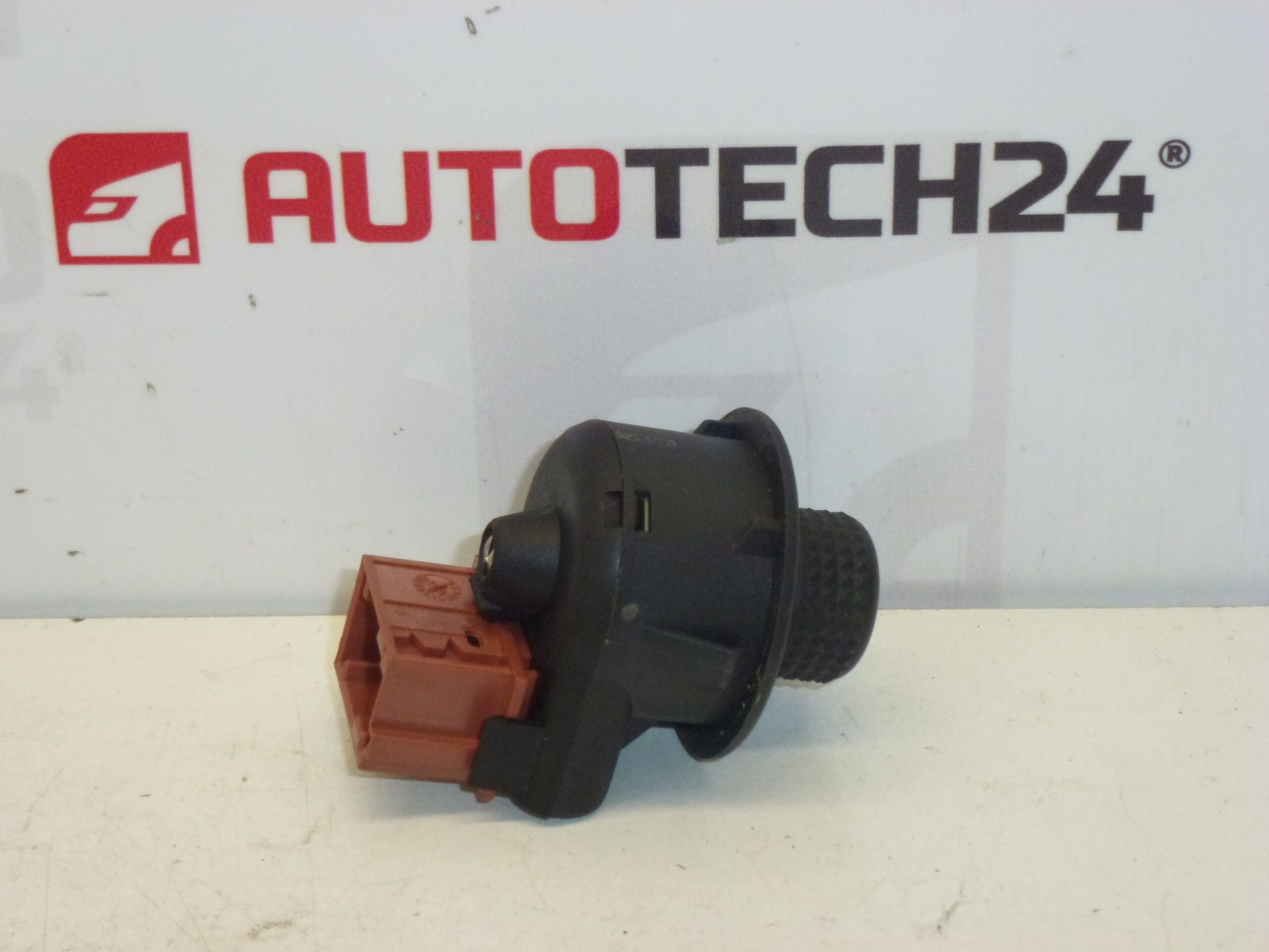 Ovladač zpětných zrcátek Citroën Peugeot 655425 - Obrázek 2