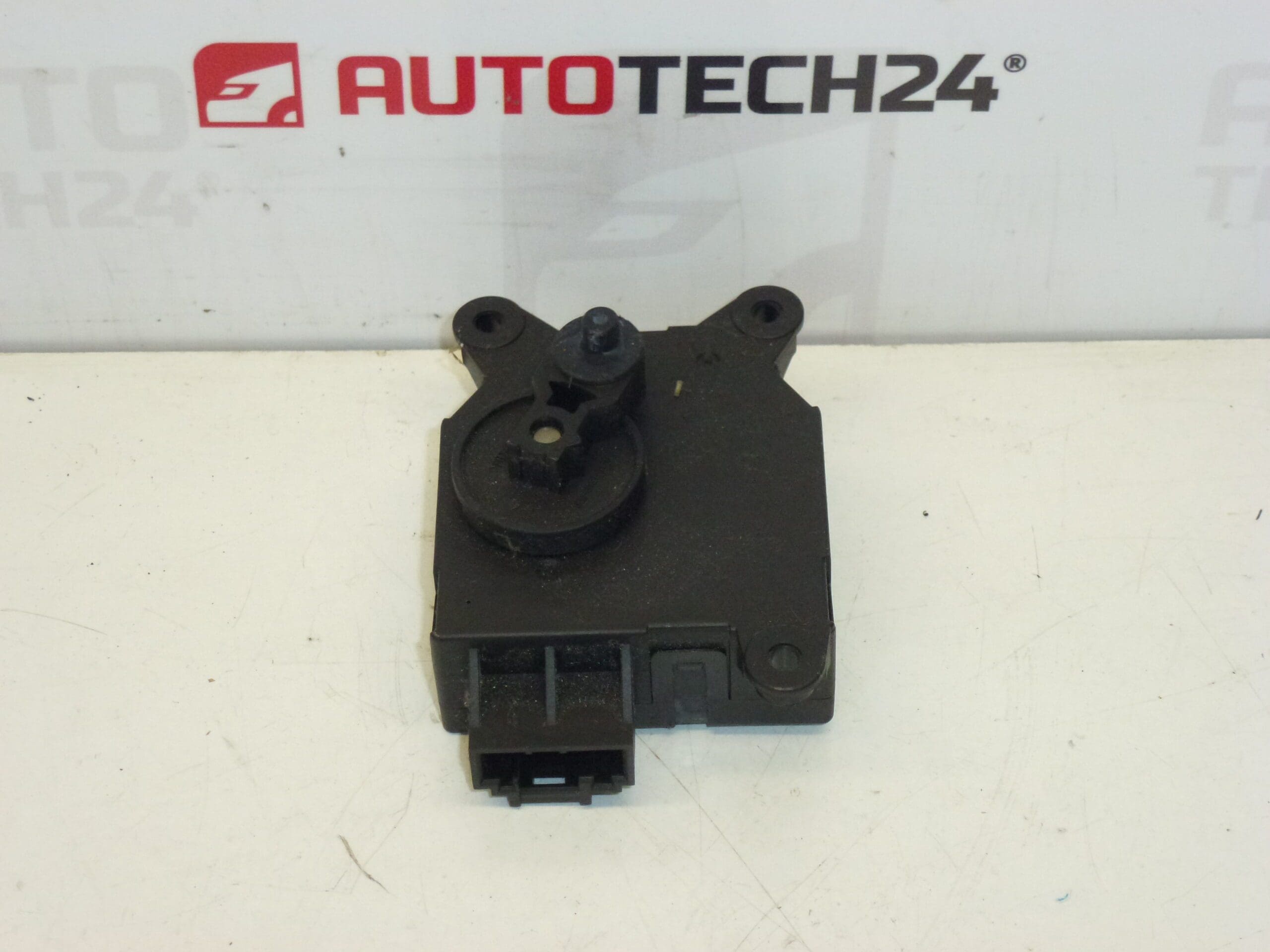 Servomotorek topení Valeo Citroën Peugeot N100462G 6447NQ - Obrázek 2