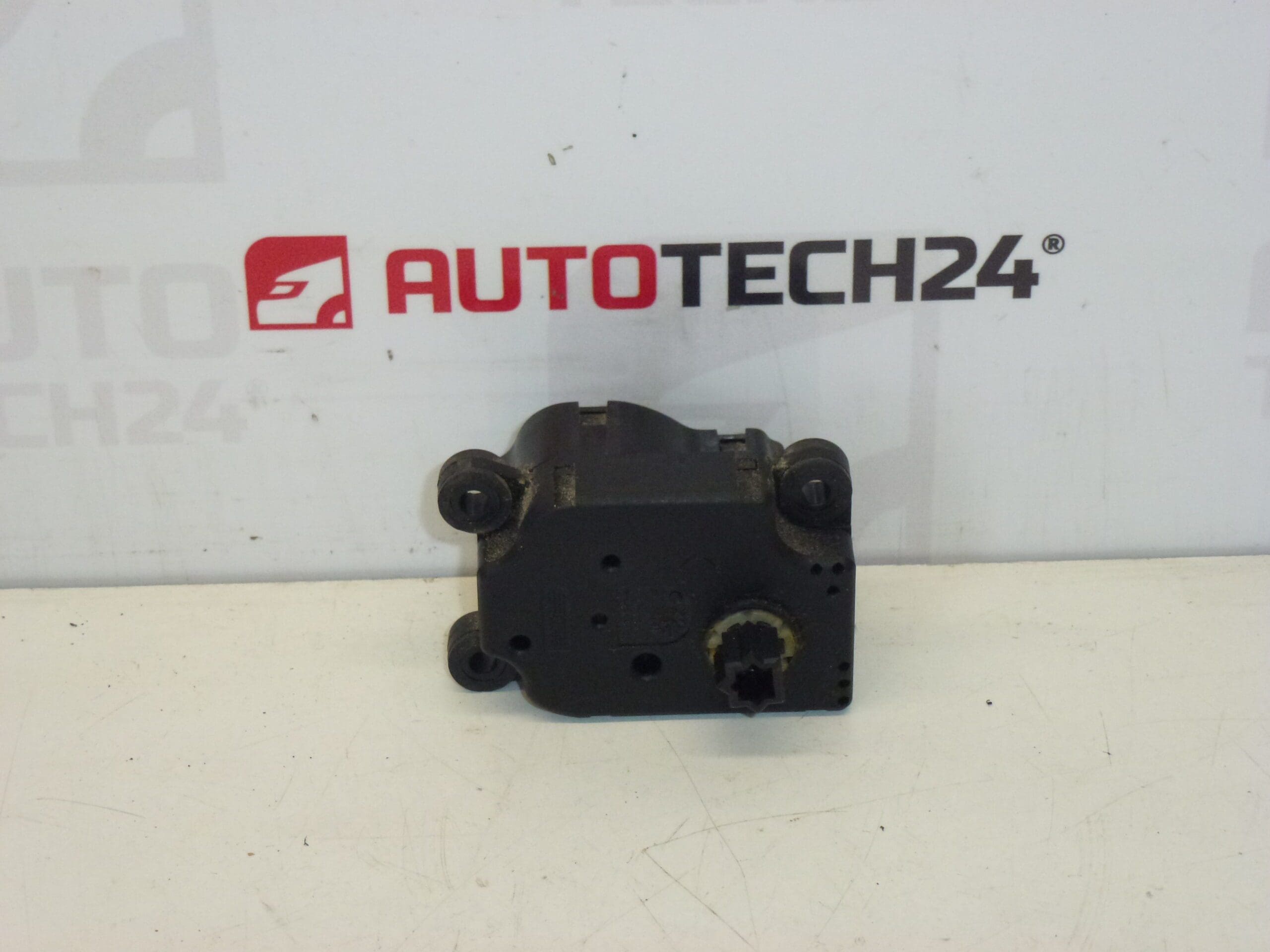 Servo motůrek topení Valeo Citroën Peugeot F663746X.C 6447NL - Obrázek 2