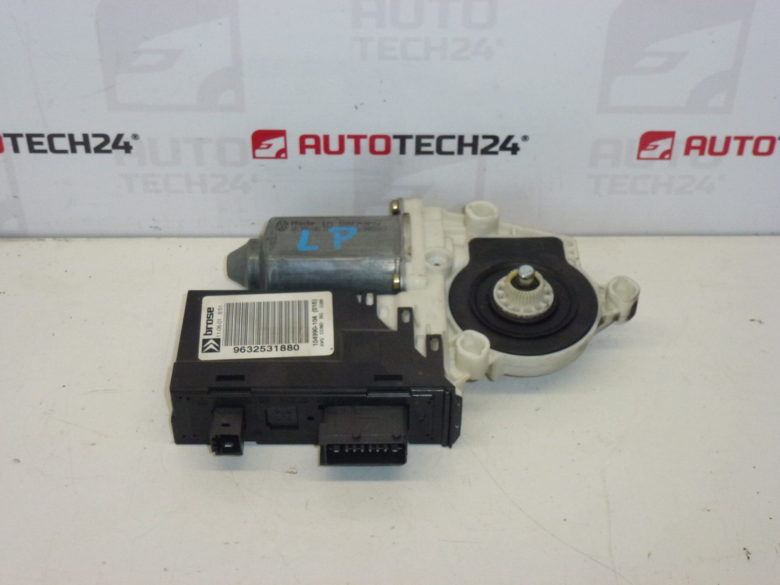 Motor stahování levého předního okna Citroën C5 9632531880