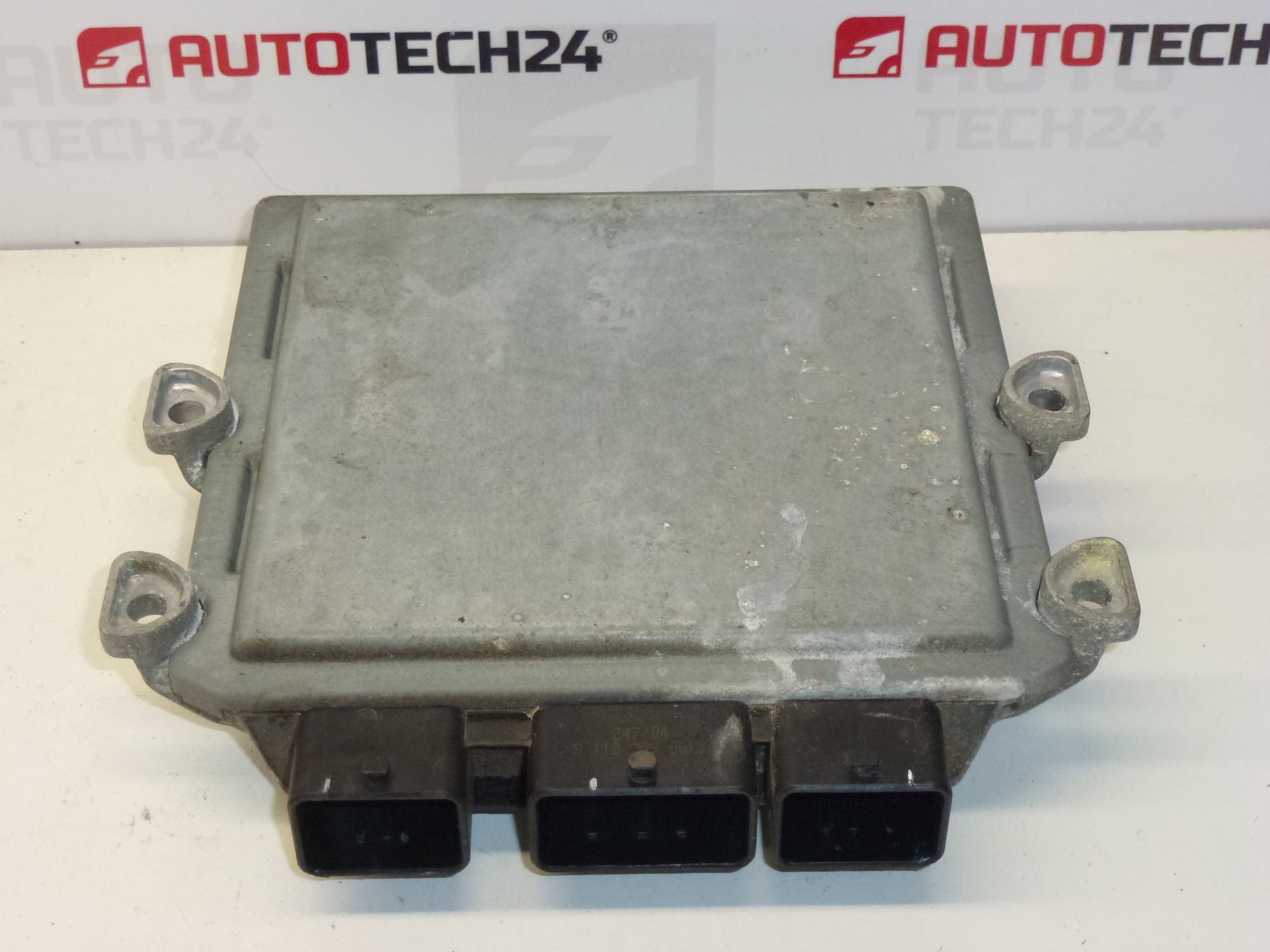 Řídicí jednotka ECU Siemens SID 804 Citroën Peugeot 5WS40112B-T 1942G3 - Obrázek 2
