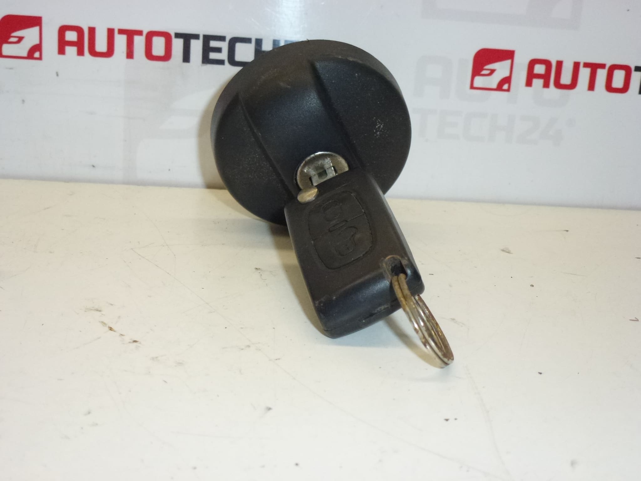Sada Zámků Plus Jeden Klíč Peugeot 207 4162KF 4162NW - Obrázek 2