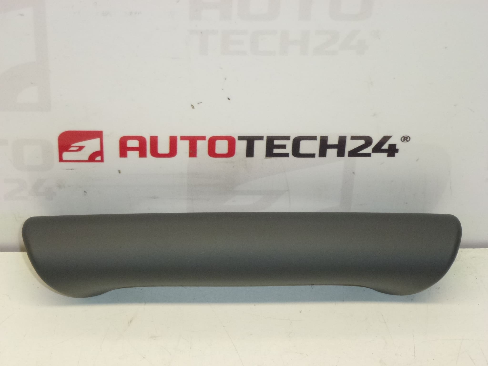 Kryt madla dveří řidiče Citroën C5 I a II 9632599777 9329VH Nový díl - Obrázek 2