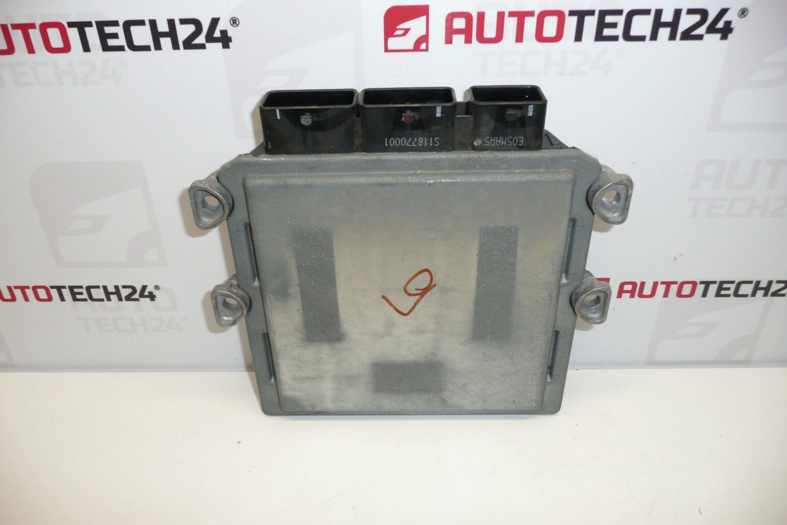 Řídící jednotka Siemens SID 803 5WS40204E-T 1940YP 1942Z2 - Obrázek 2