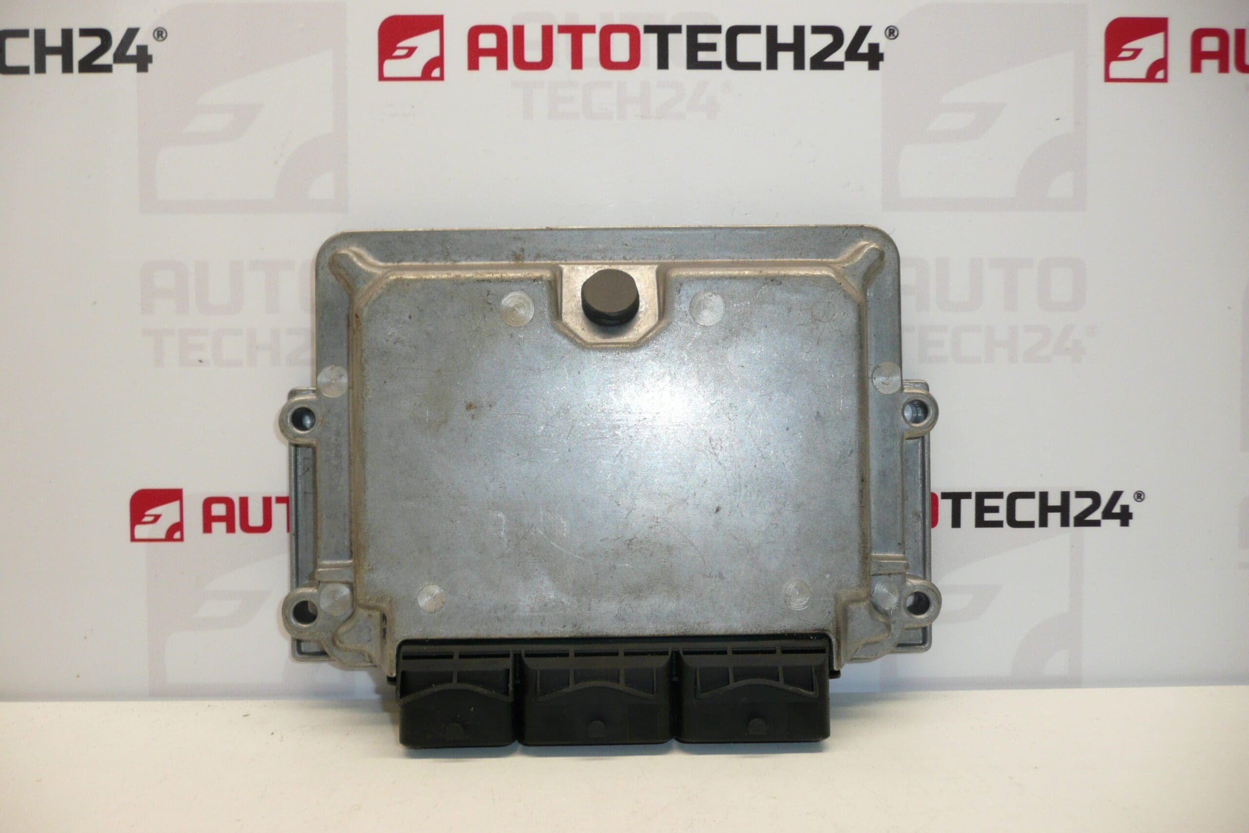 Řídící jednotka motoru Bosch ME7.4.6 0261206419 - Obrázek 2